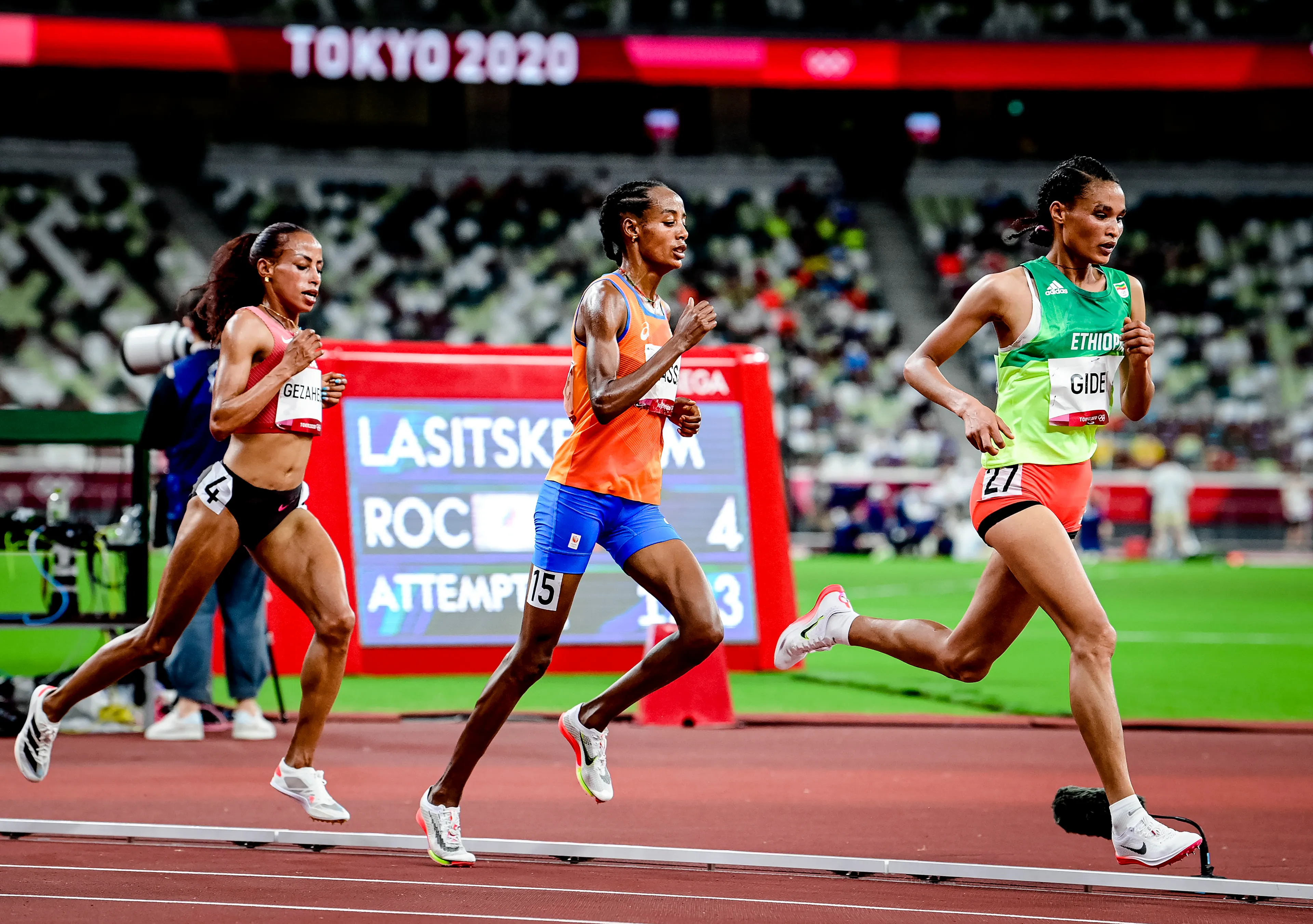 Sifan Hassan doet het gewoon: ook een gouden plak op de 10.000 meter
