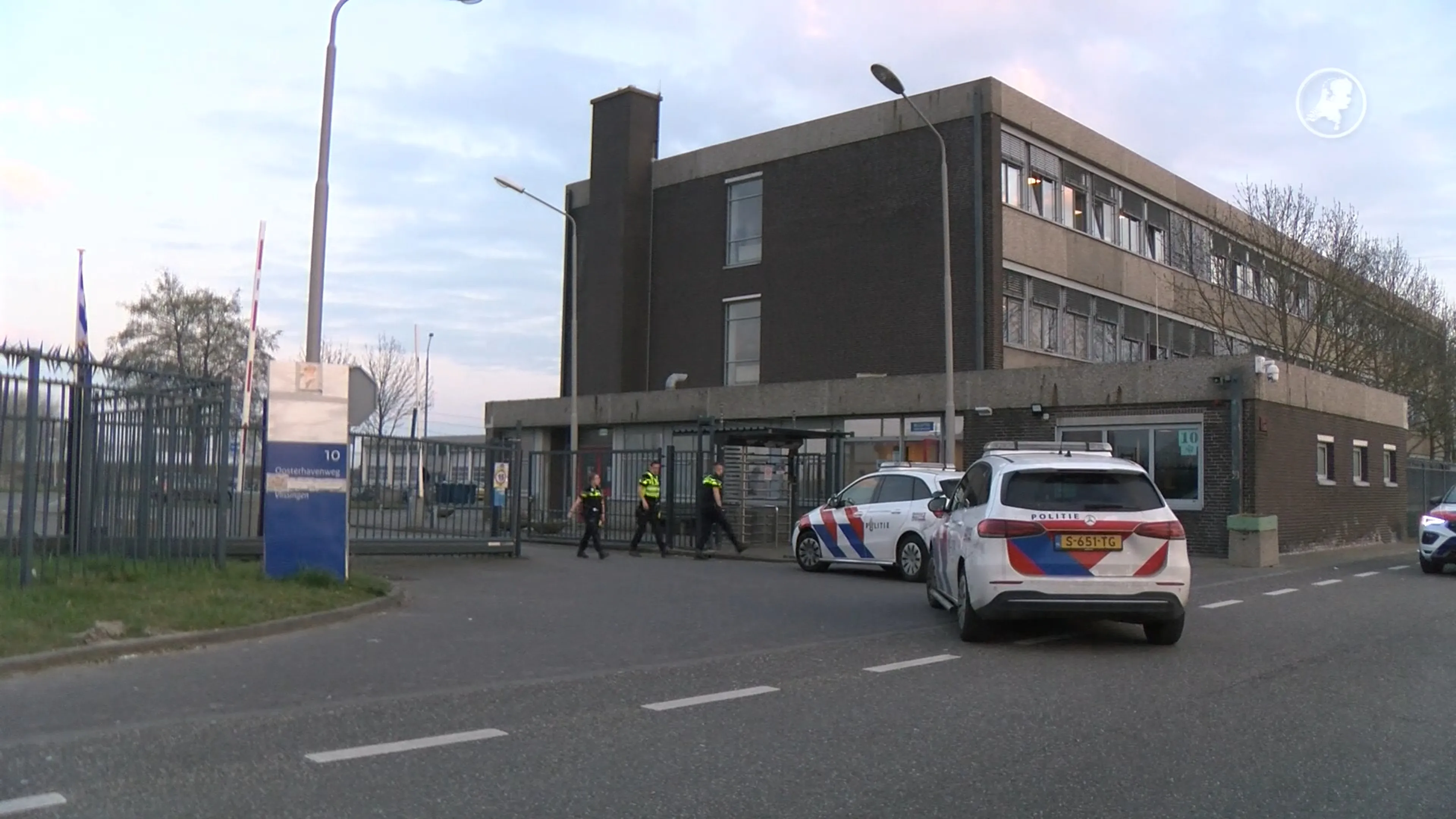 Persoon gewond bij steekincident azc in Vlissingen