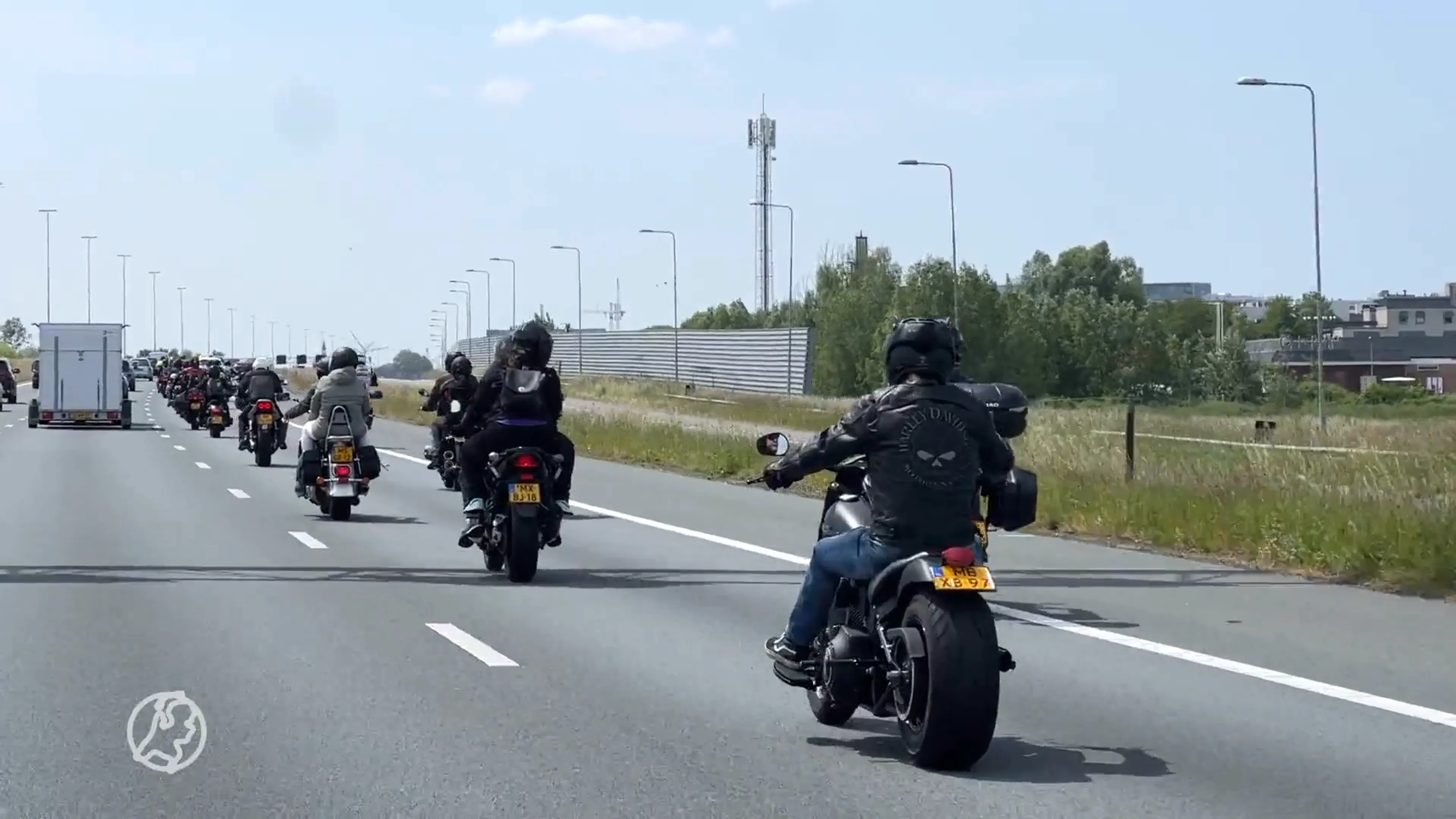 Gepeste Puk (17) wil samen met honderden motorrijders dat pesten strafbaar wordt