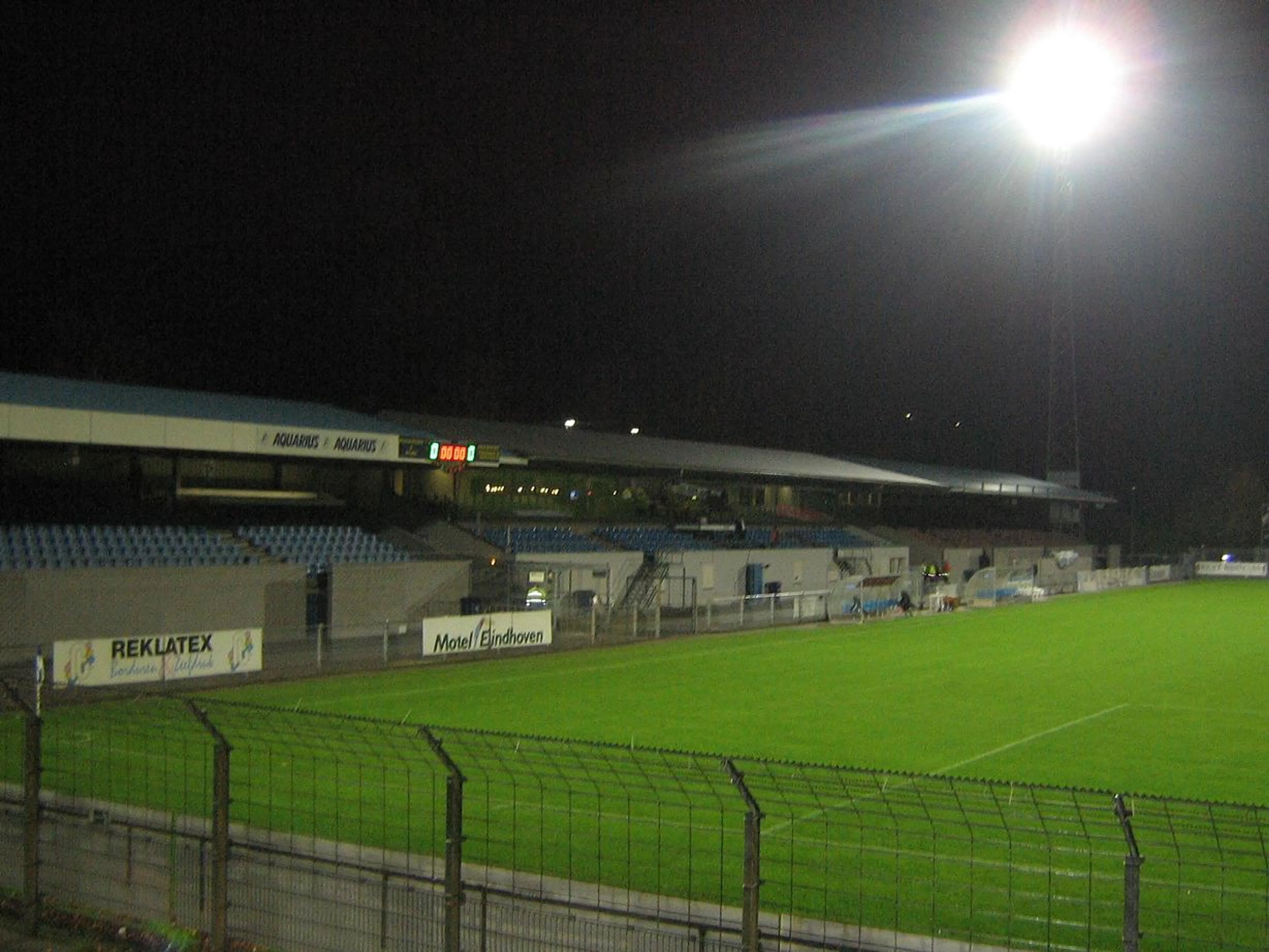 Agent gewond bij rellen tijdens Brabantse voetbalderby
