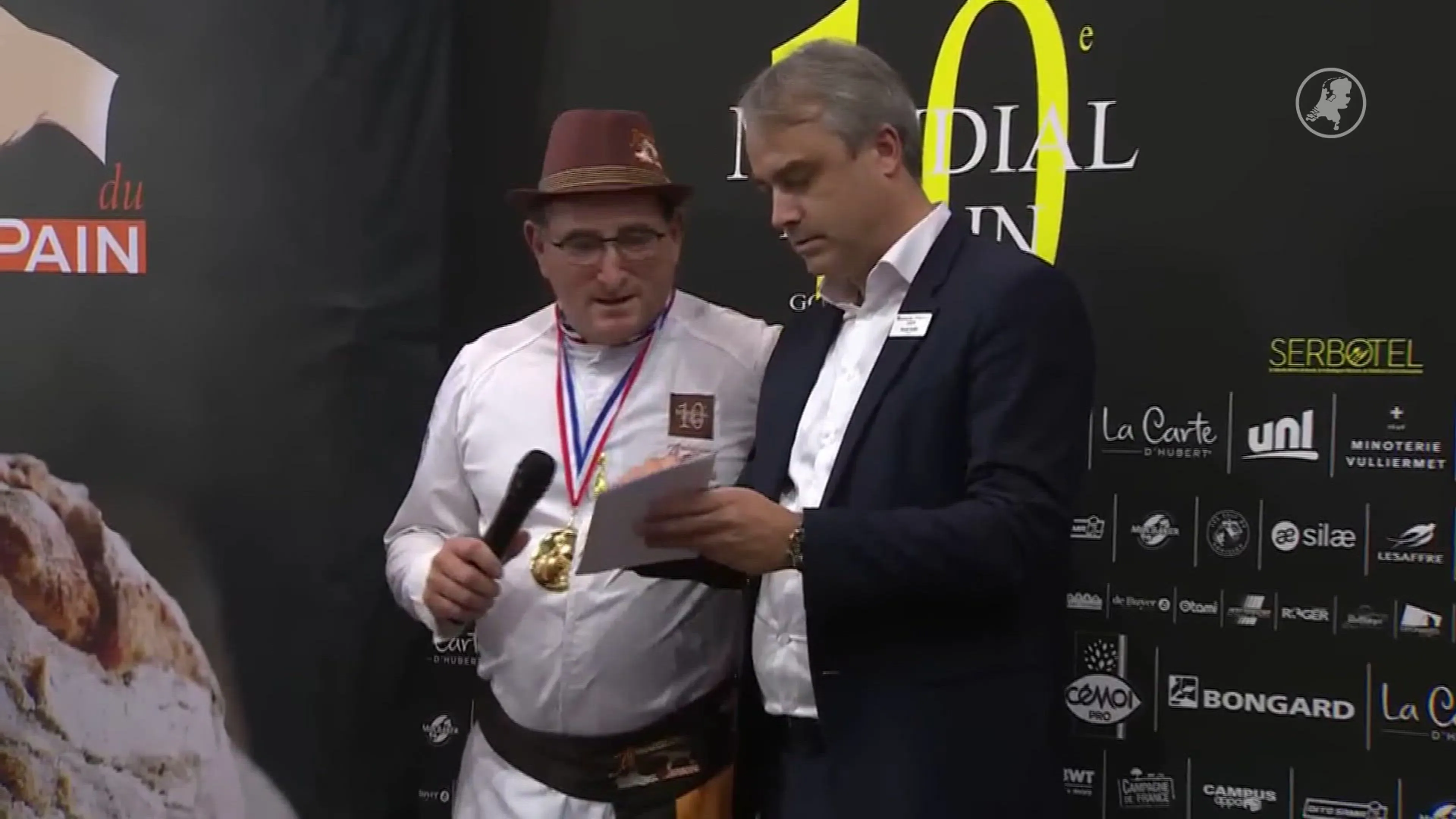 Gewoon weer aan de bak na winnen WK Broodbakken: Roy doet het