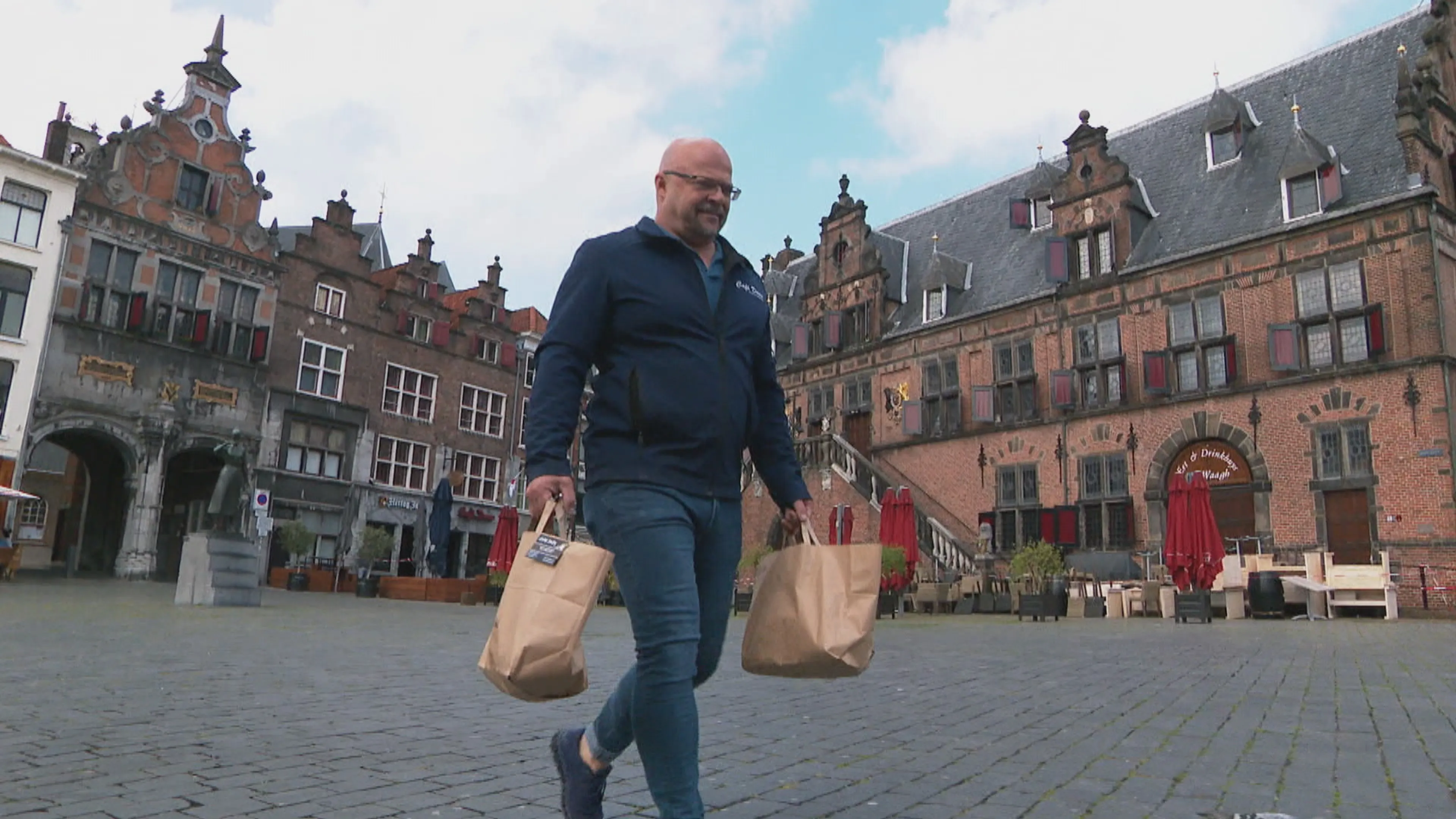 Nijmeegse cafés die bierpakketten verkopen hangt boete van 1400 euro boven het hoofd