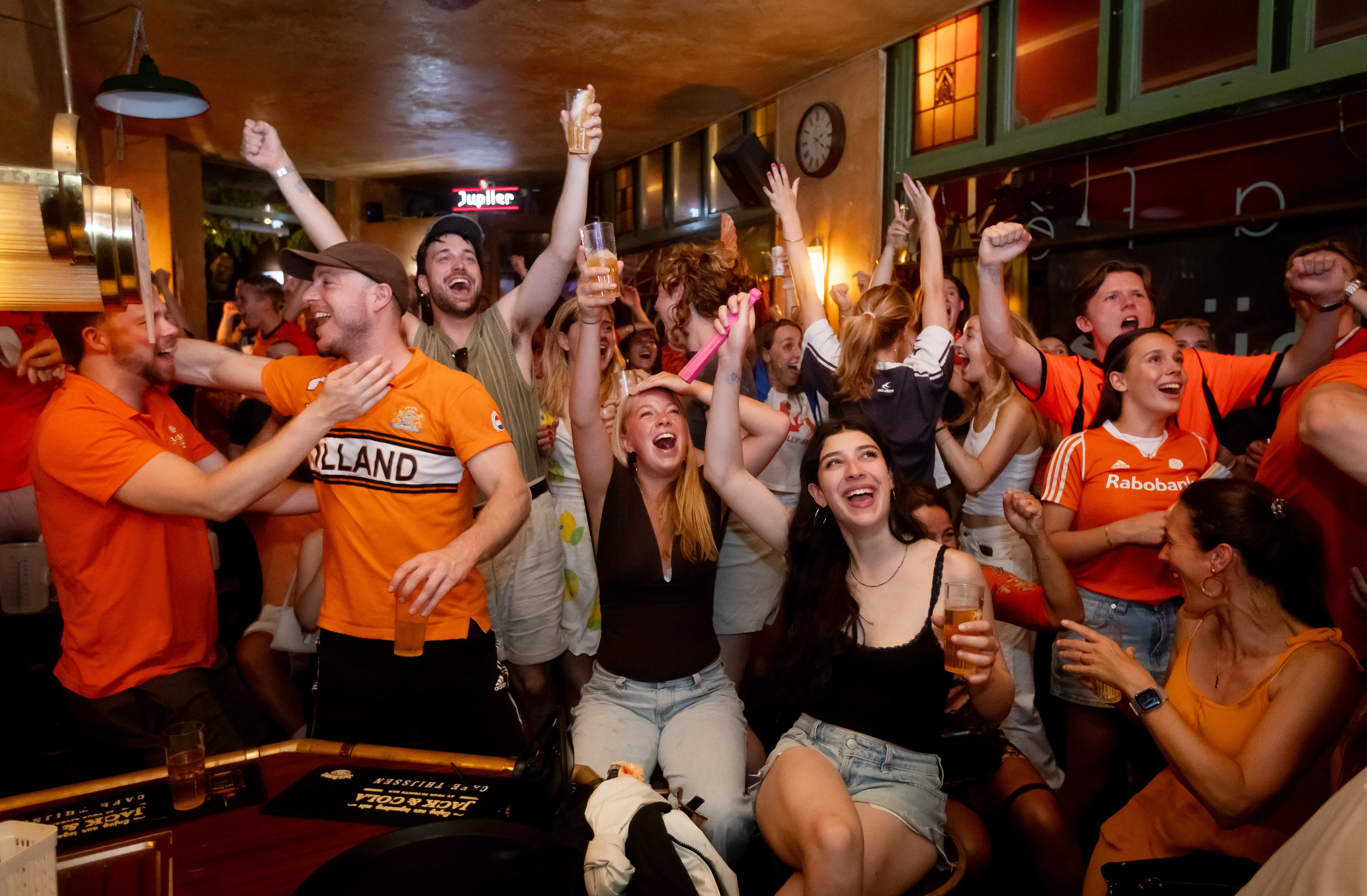 Kijk je vannacht naar Oranje? Dit doet de spanning met je hart
