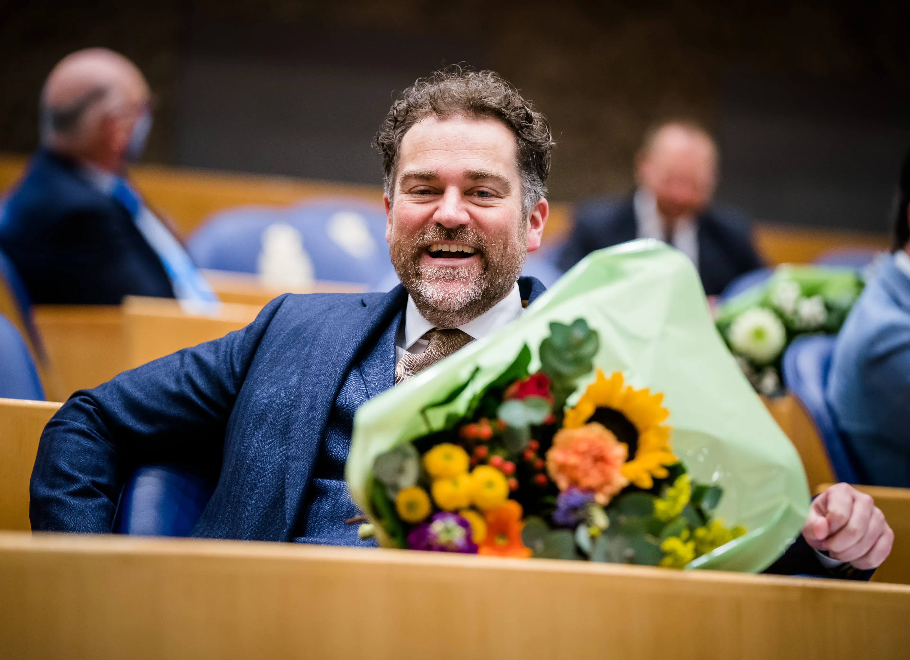 Dijkhoff vindt discussie wel of niet vaccineren 'bizar'