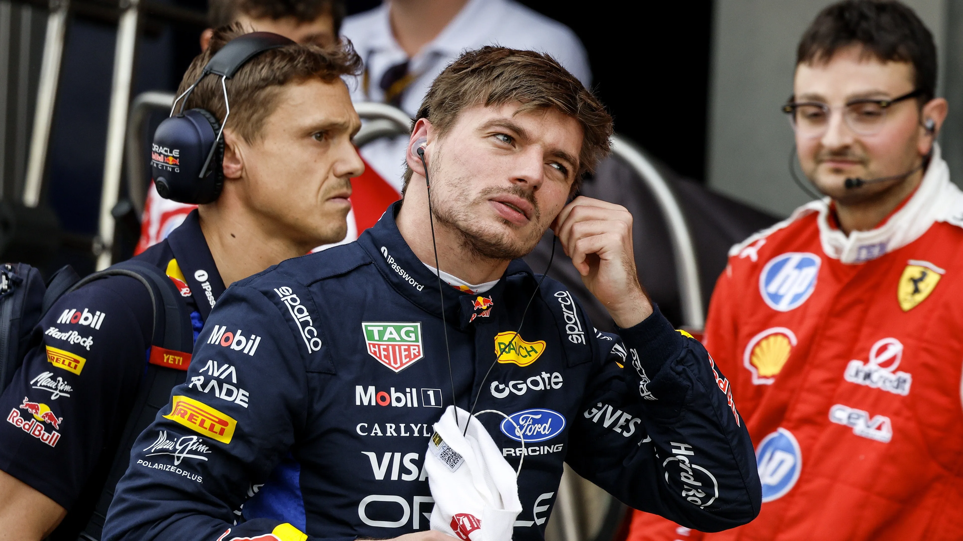 Nieuwe domper voor Verstappen bij GP in Japan, Antonelli neemt leiding