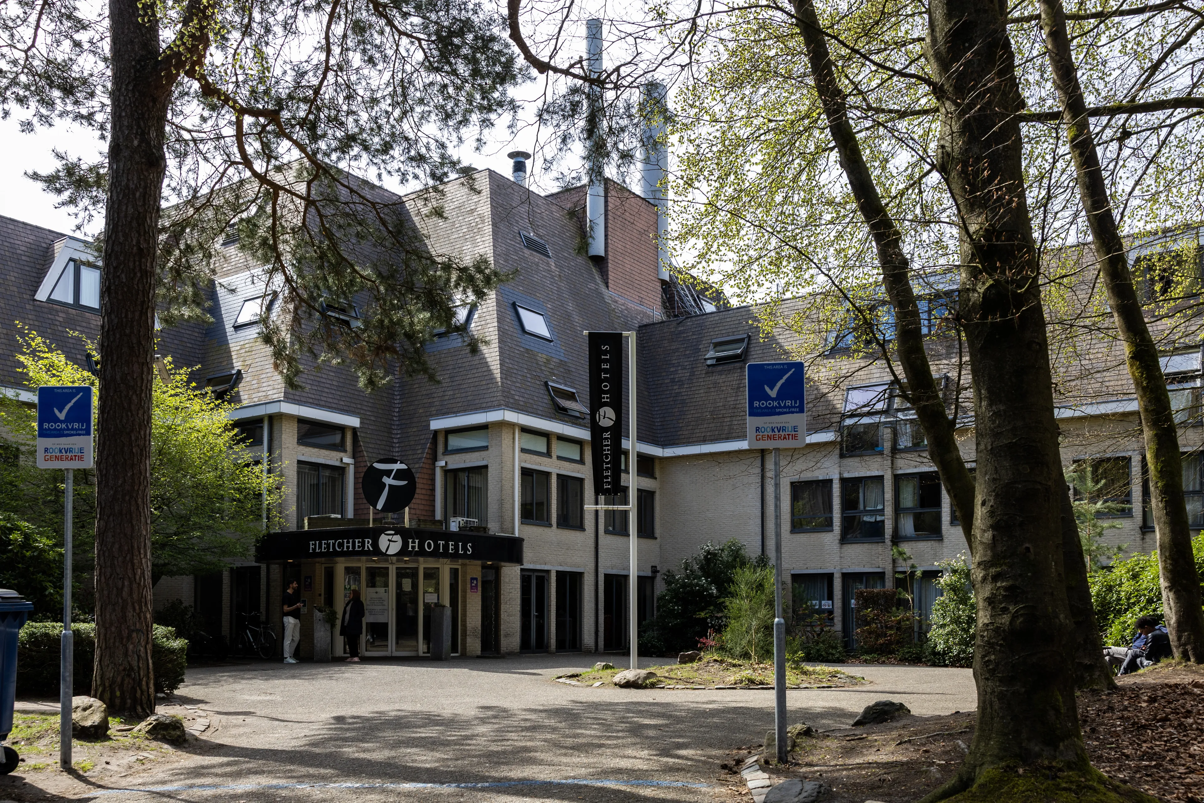 Opnieuw ligt gemeente in de clinch met COA: Epe wil asielzoekers uit hotel