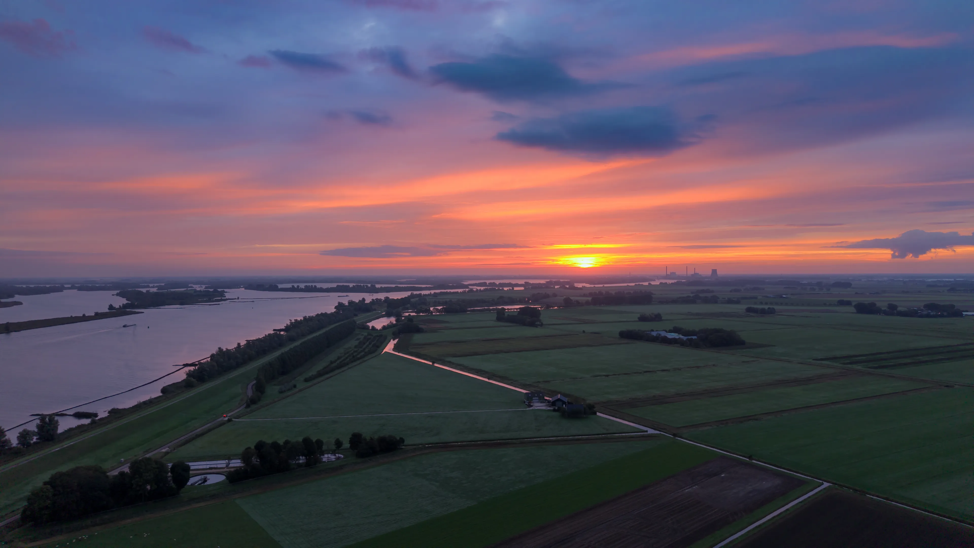Wat zeggen ochtendrood en avondrood over het weer?