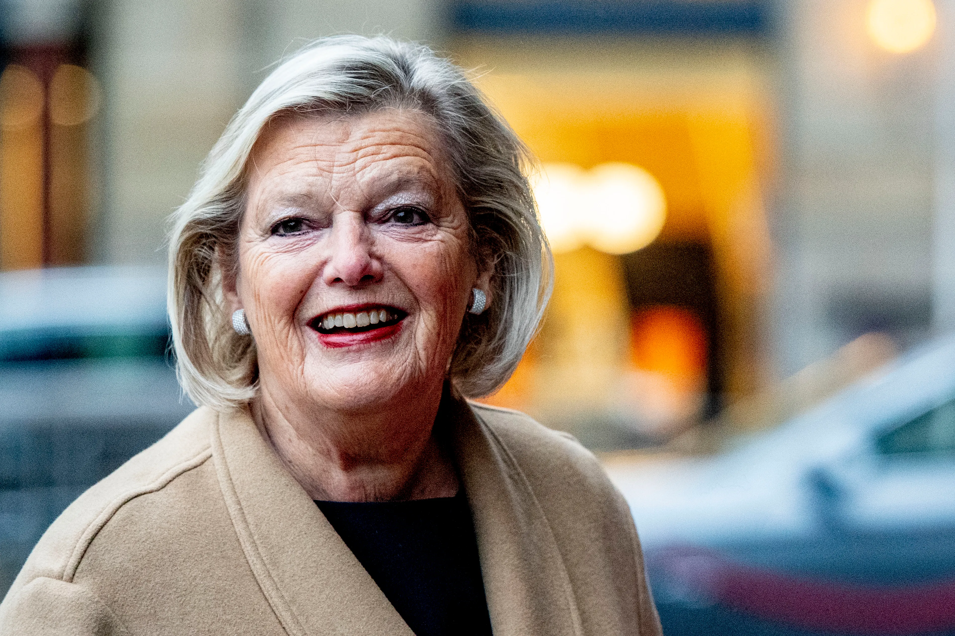 Staatssecretaris erkent: miljoenen naar asielzoekers door vertraagde procedures IND