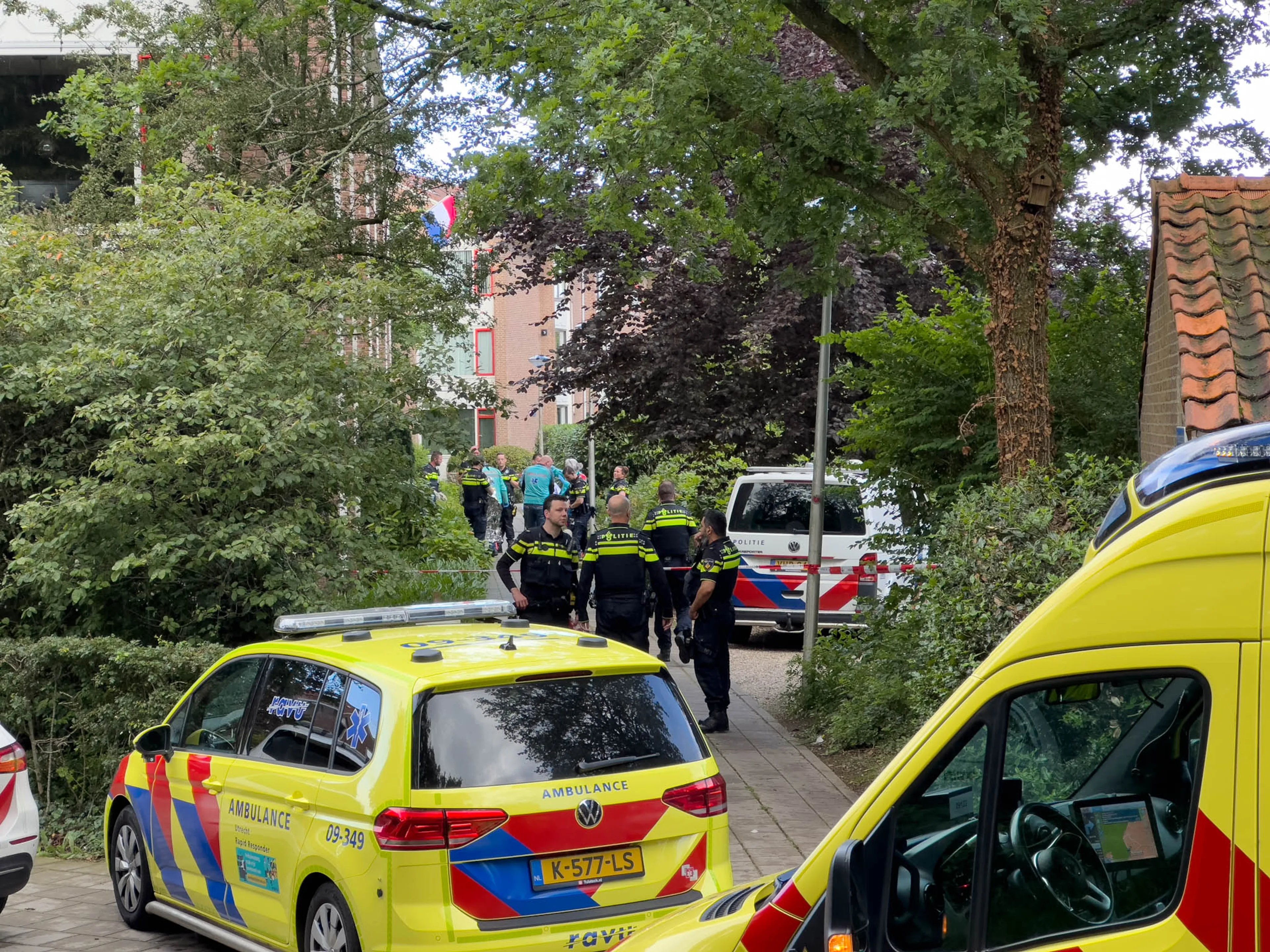 Dode vrouw in woning Amersfoort, gewonde man opgepakt