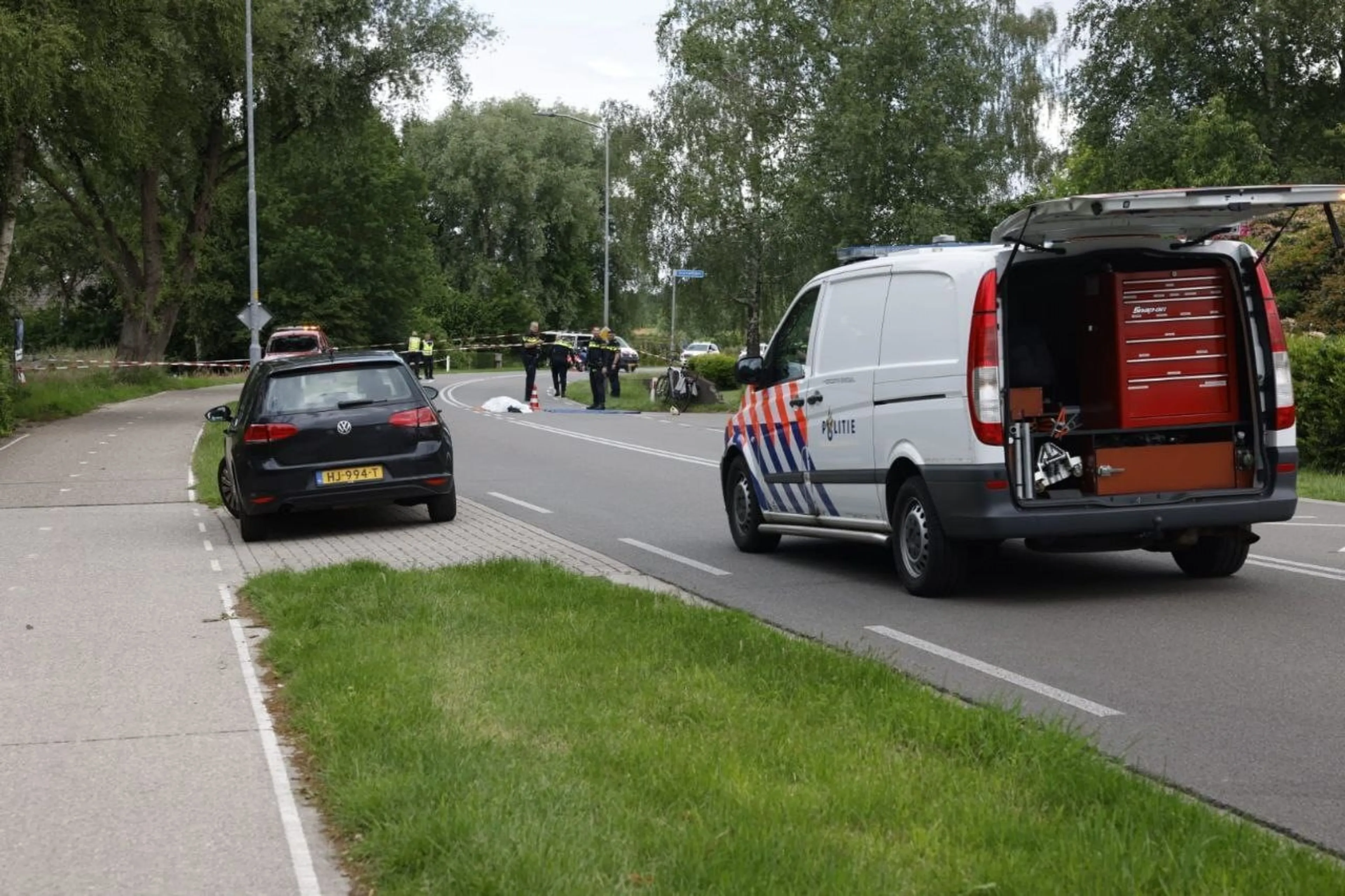 Fietser overleden door aanrijding met motorrijders Marechaussee