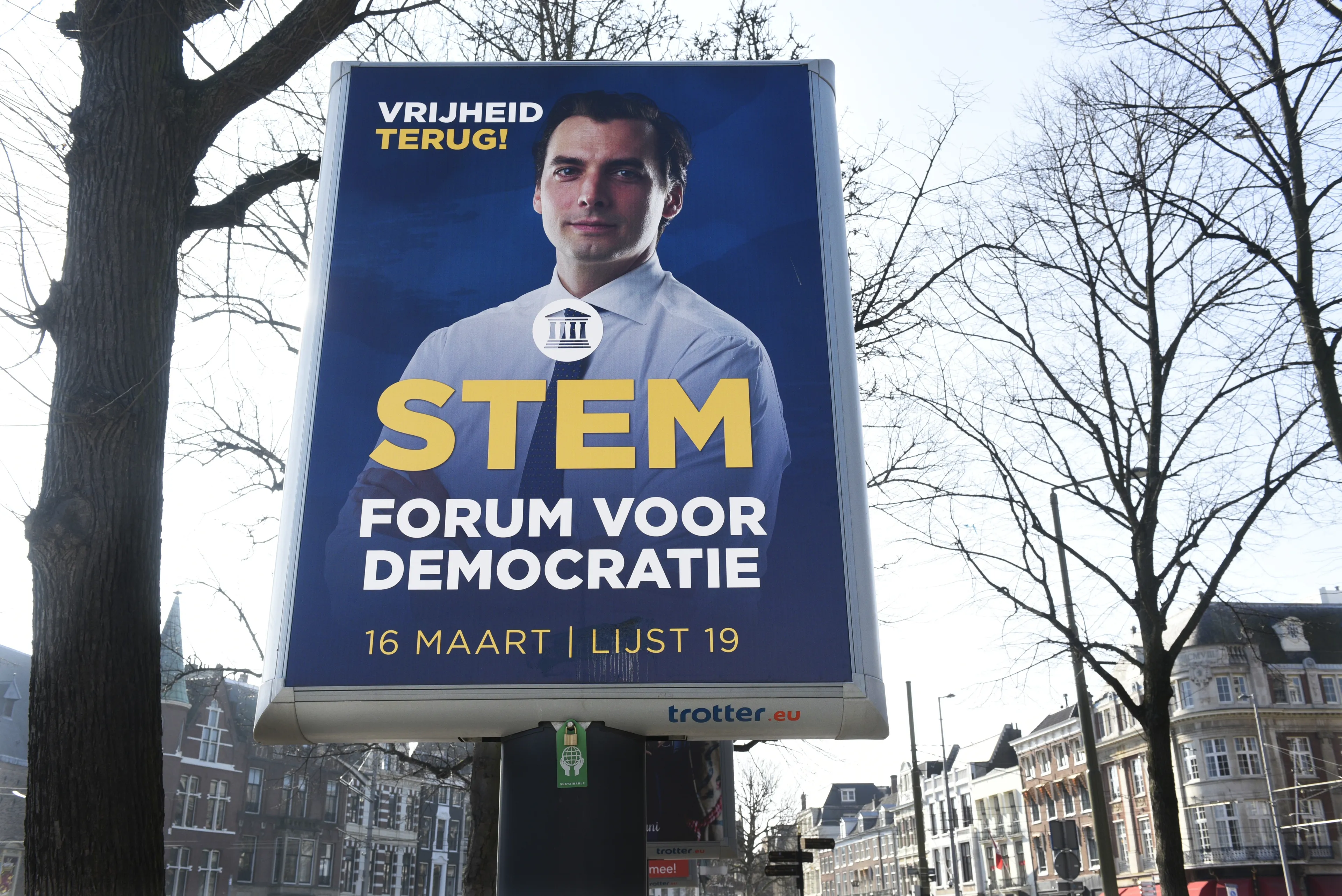 Gaswinning, kolencentrales, cashgeld en transgenderpropaganda: dit is het FVD-programma
