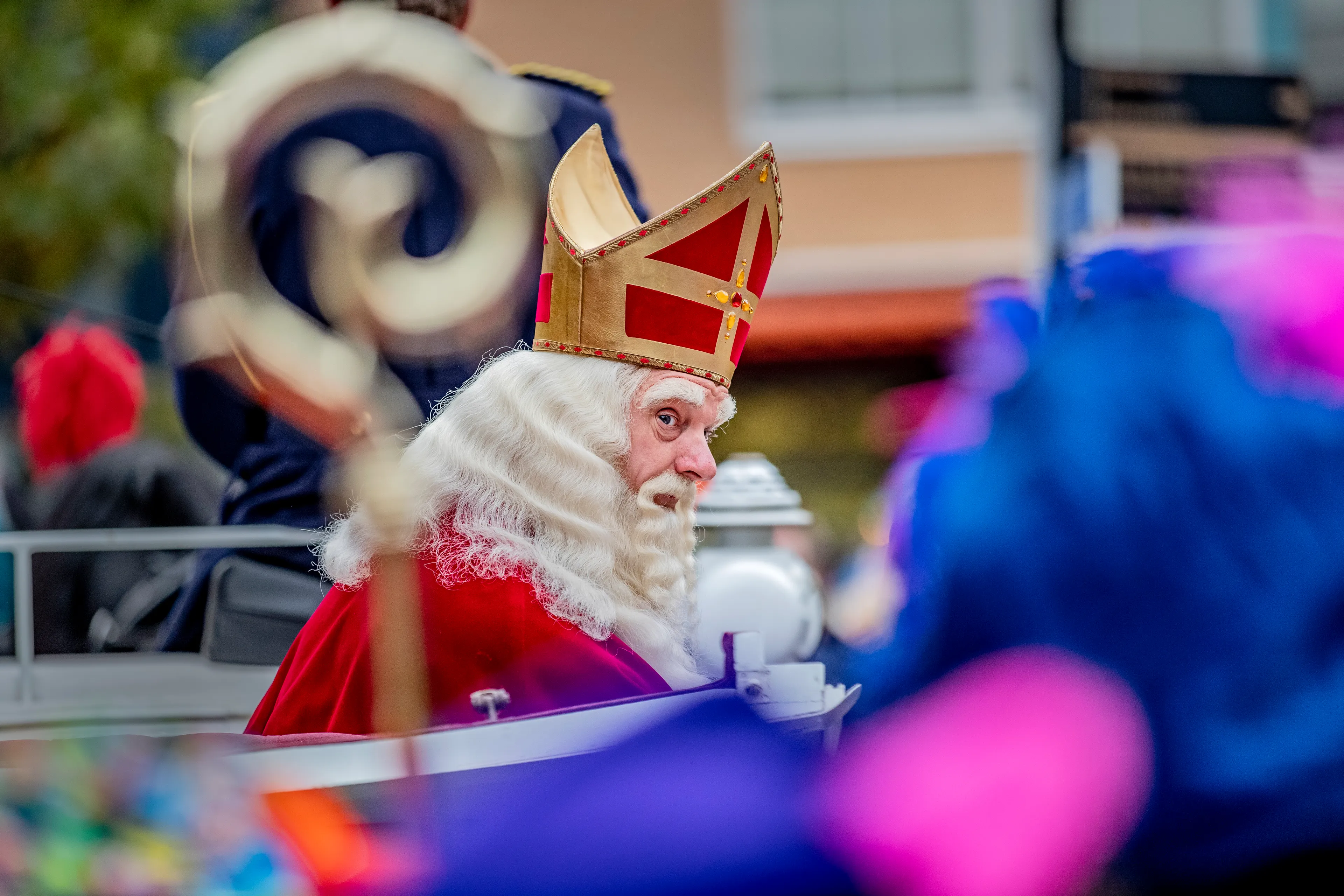 Niet alle Volendammers blij met aanpassingen Sinterklaasoptocht: 'Wij zijn trots op Zwarte Piet'