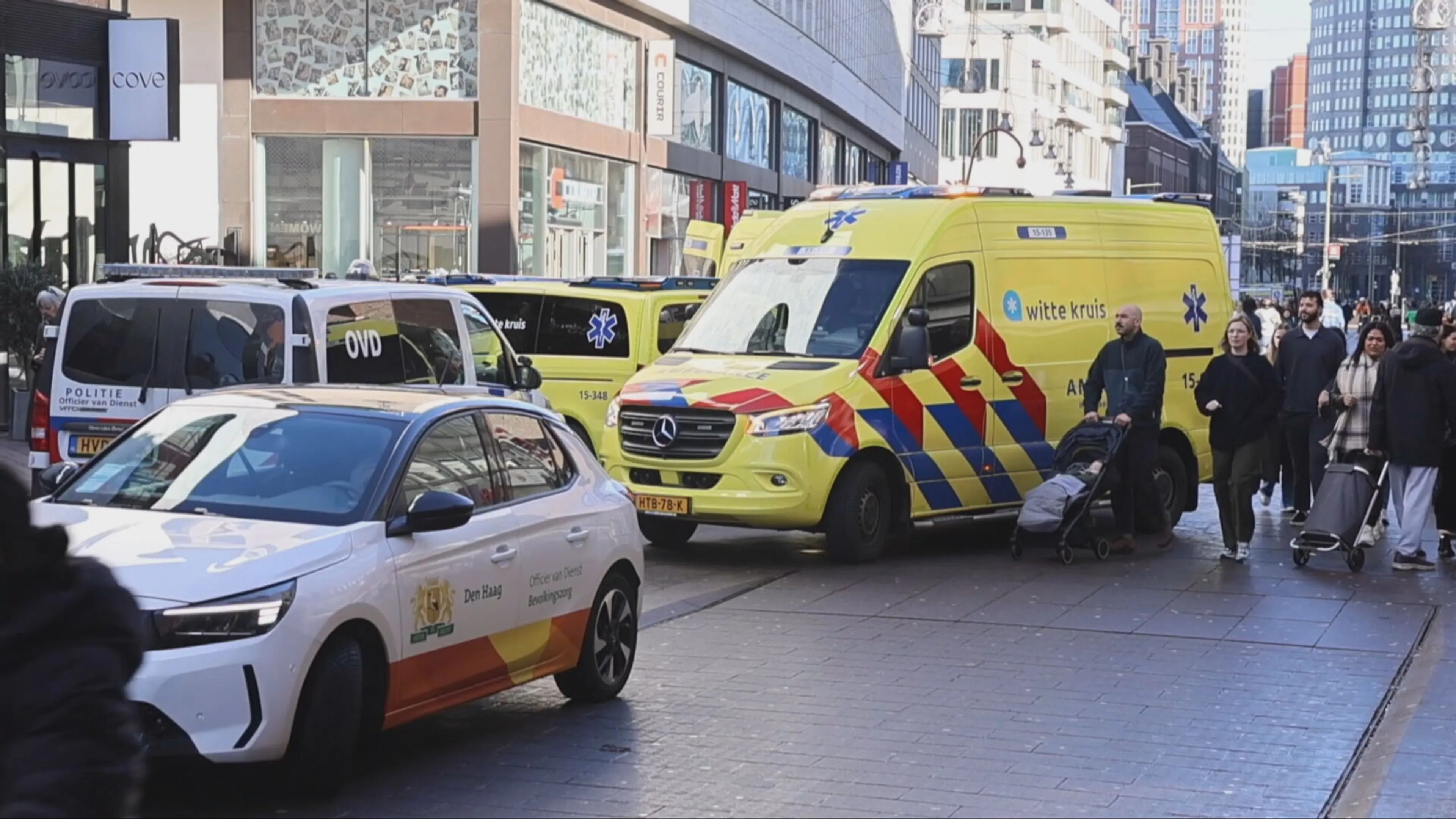Meerdere mensen onwel in winkelcentrum Den Haag