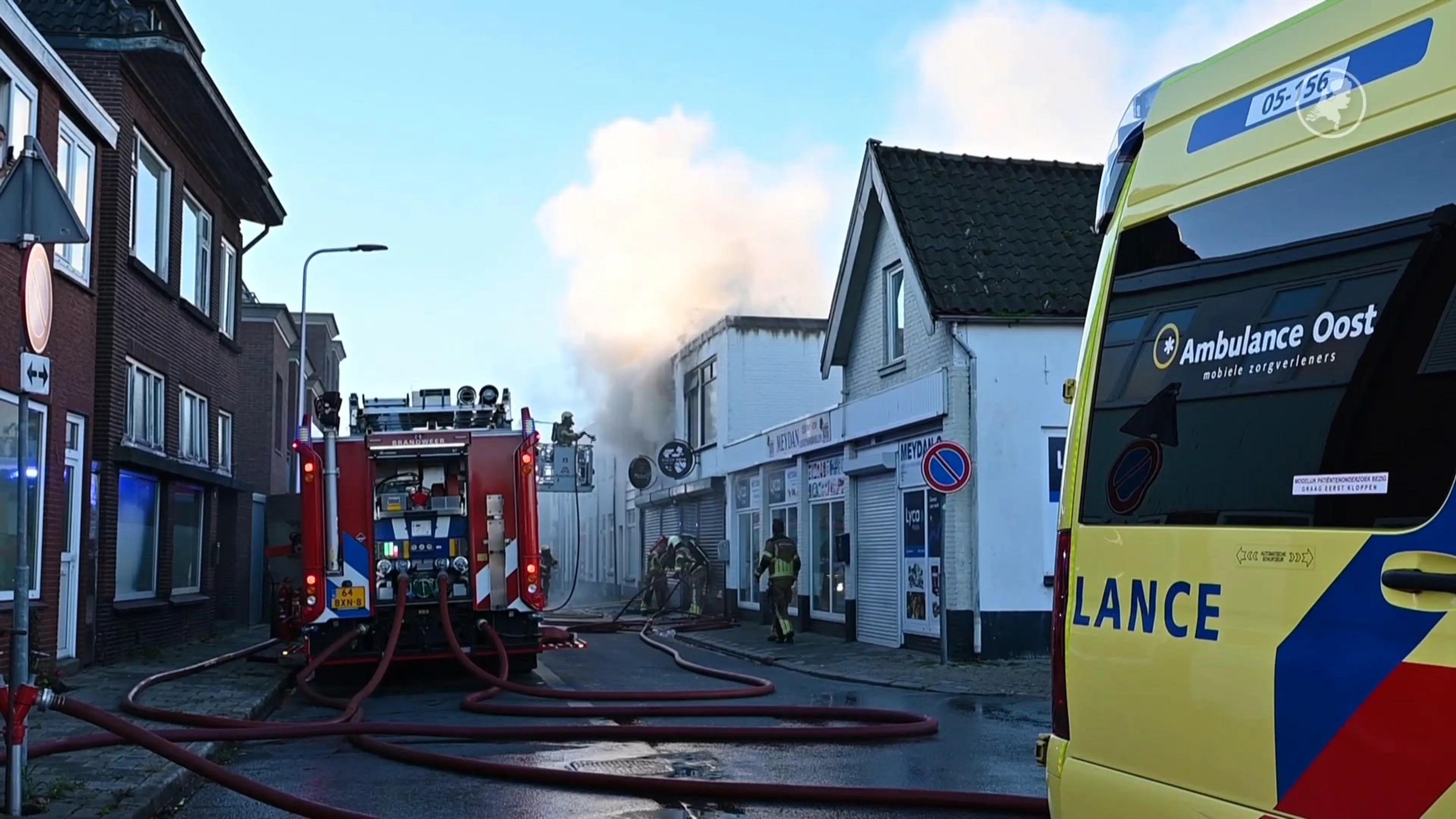 Flinke brand bij pand in Almelo