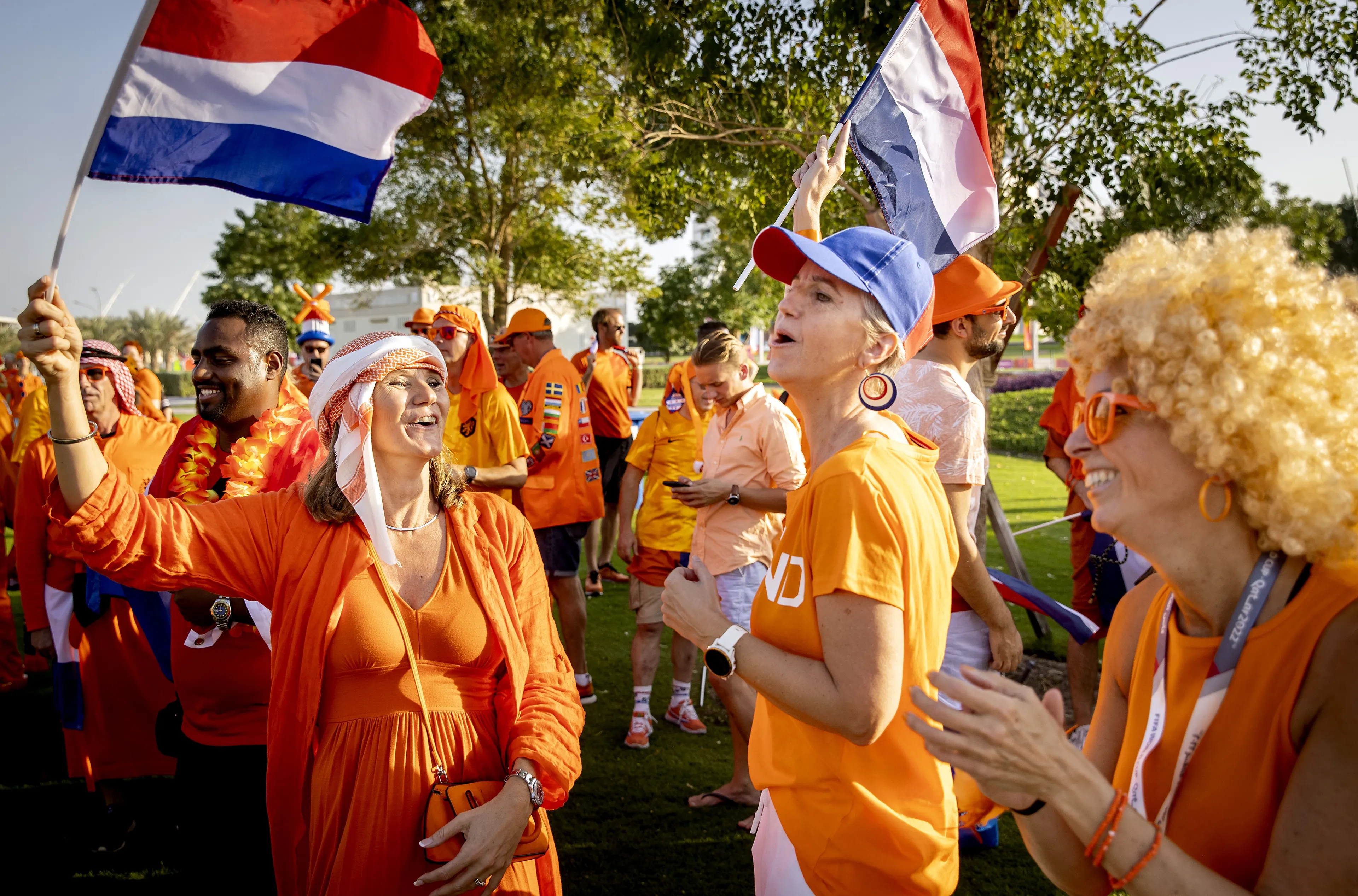 Van Gaal roept Oranjefans op alsnog massaal naar Qatar te komen