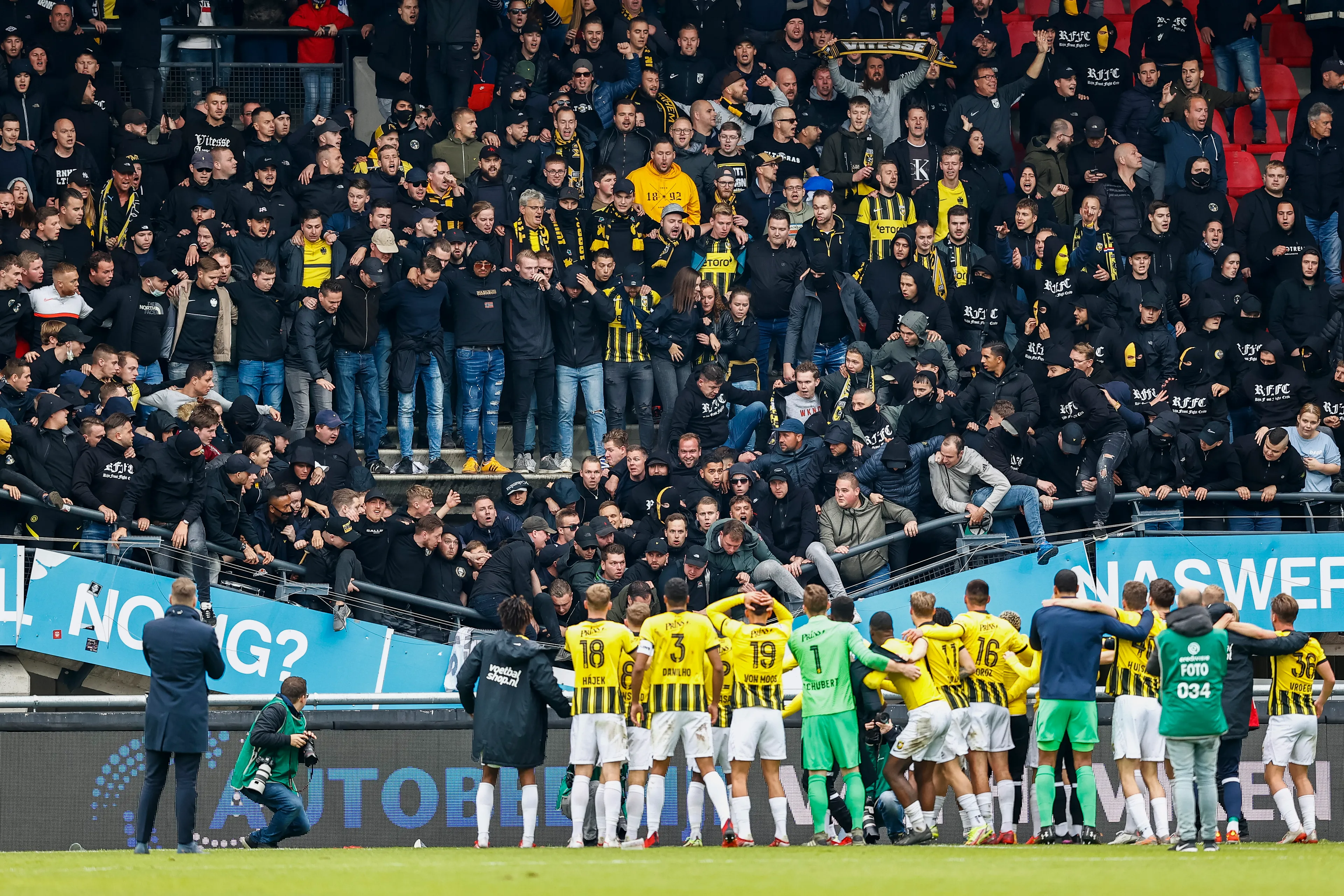 Na de ingestorte NEC-tribune: hoe veilig zijn stadions in Nederland?