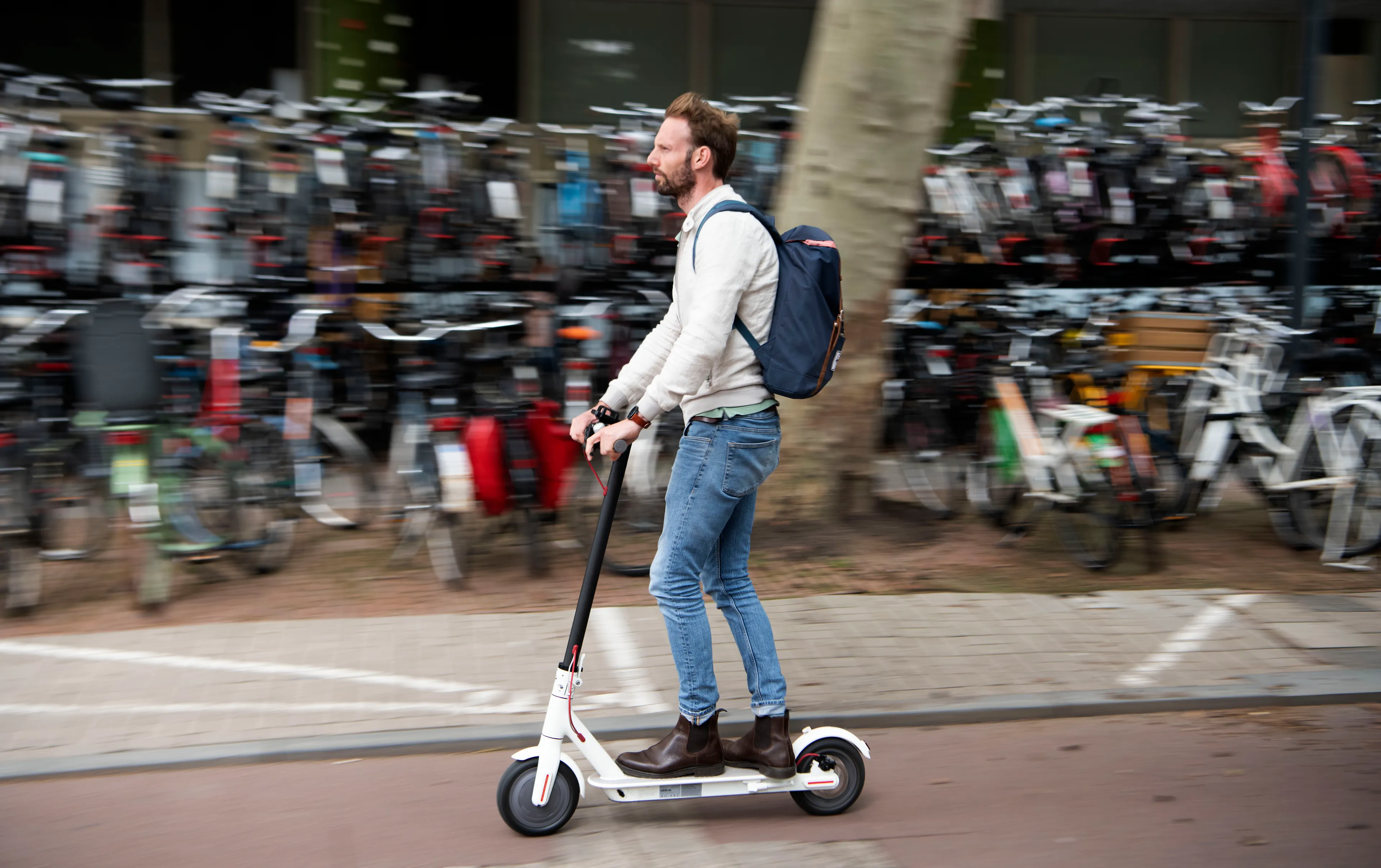 E-steps, eenwielers en skateboards door de straten van Den Haag: 'Minister moet ze goedkeuren'