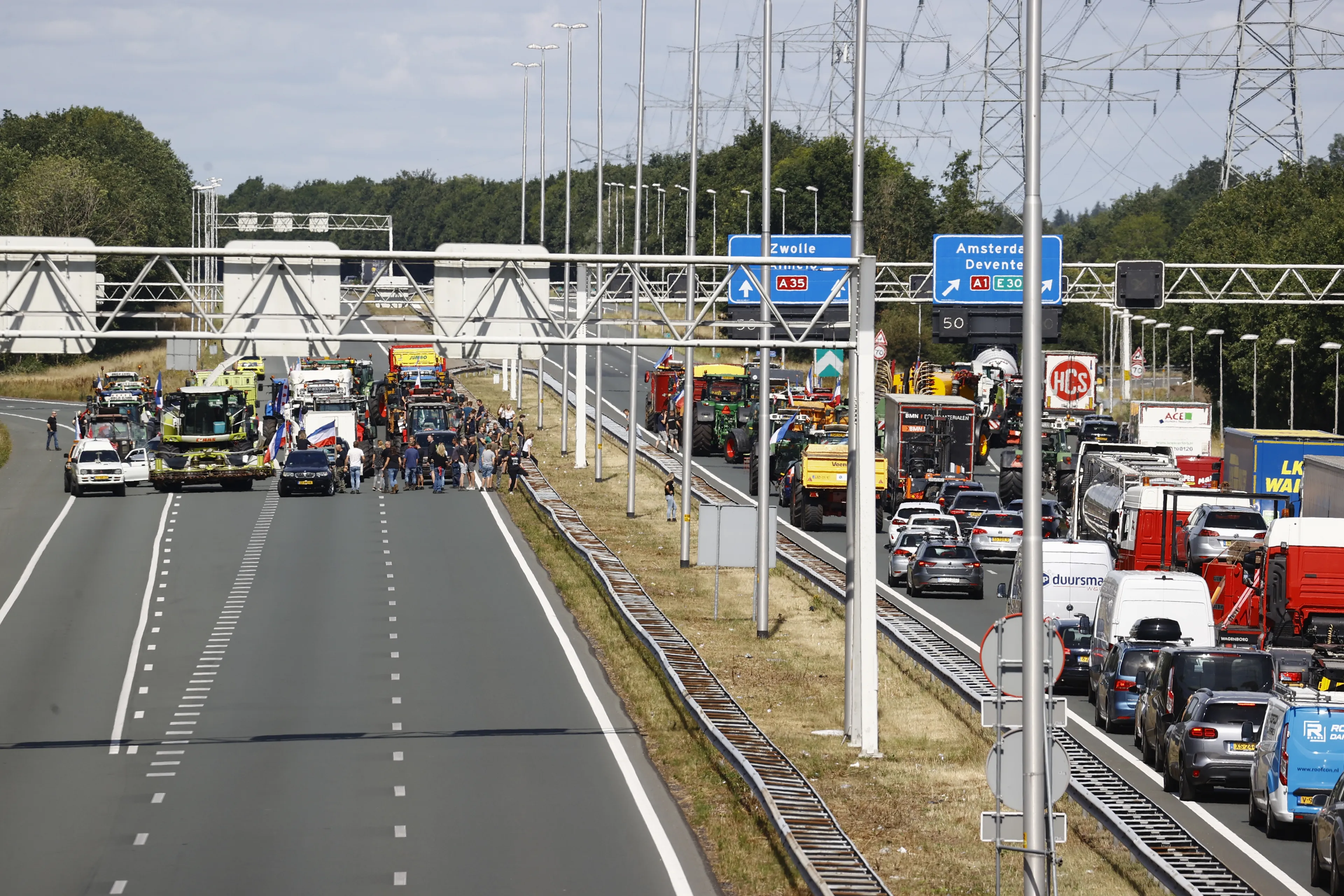 LIVEBLOG: Rijkswaterstaat doet aangifte van vernieling en bedreiging