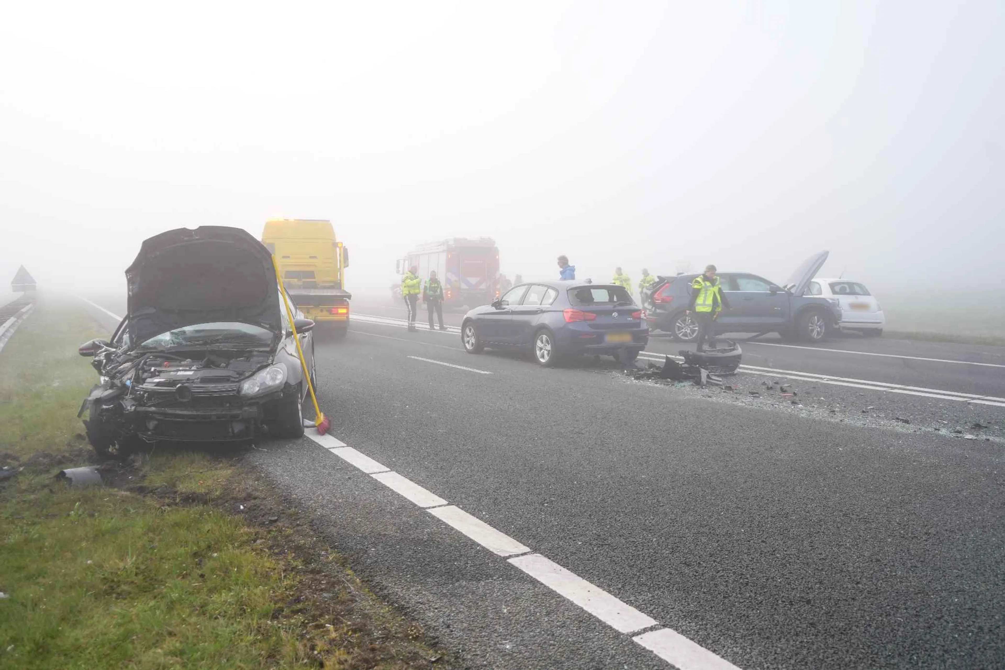 Meerdere gewonden bij ongelukken op A28 bij Assen