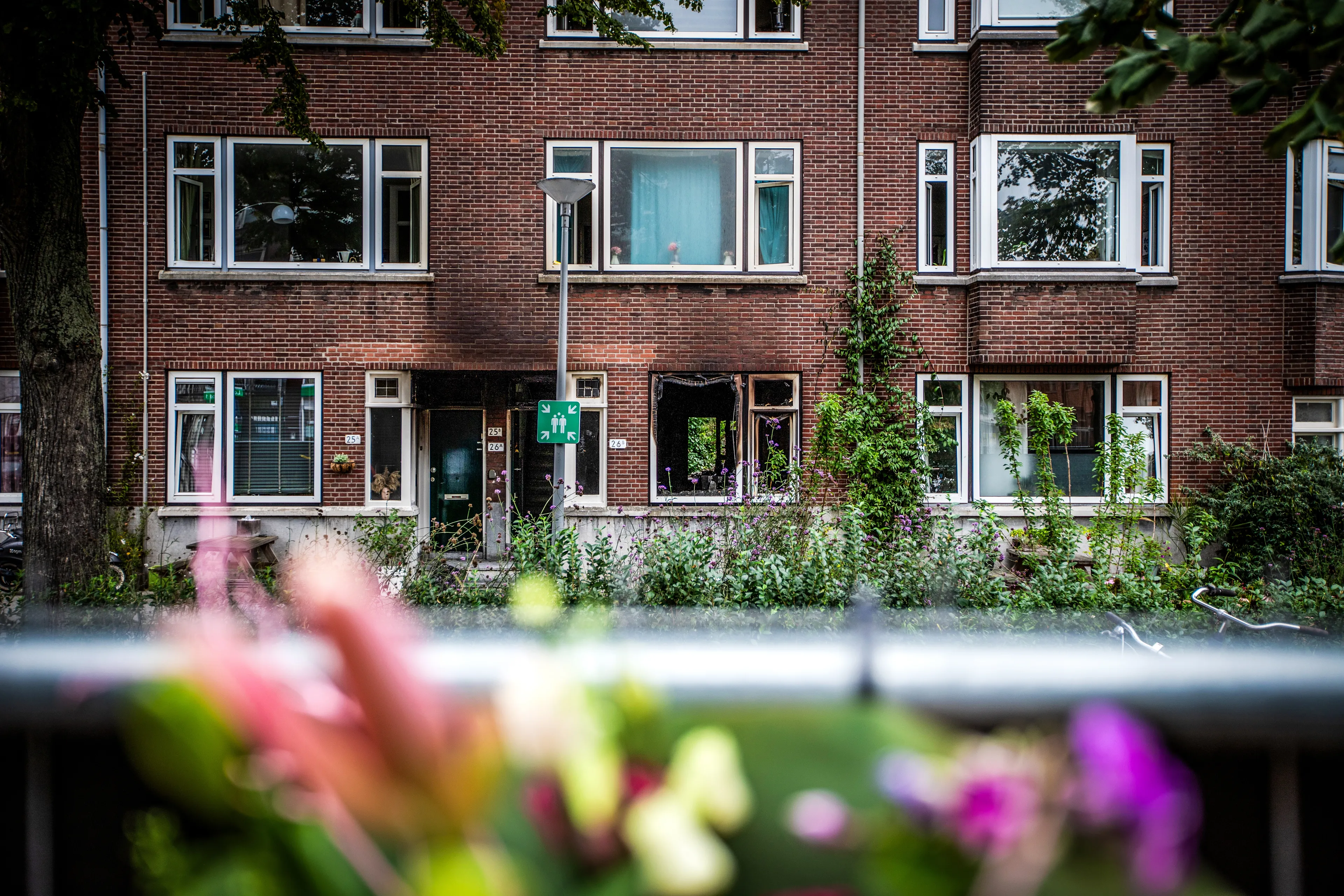 Bewoners van het Rotterdams plein mogen weer terug naar huis na schietincident