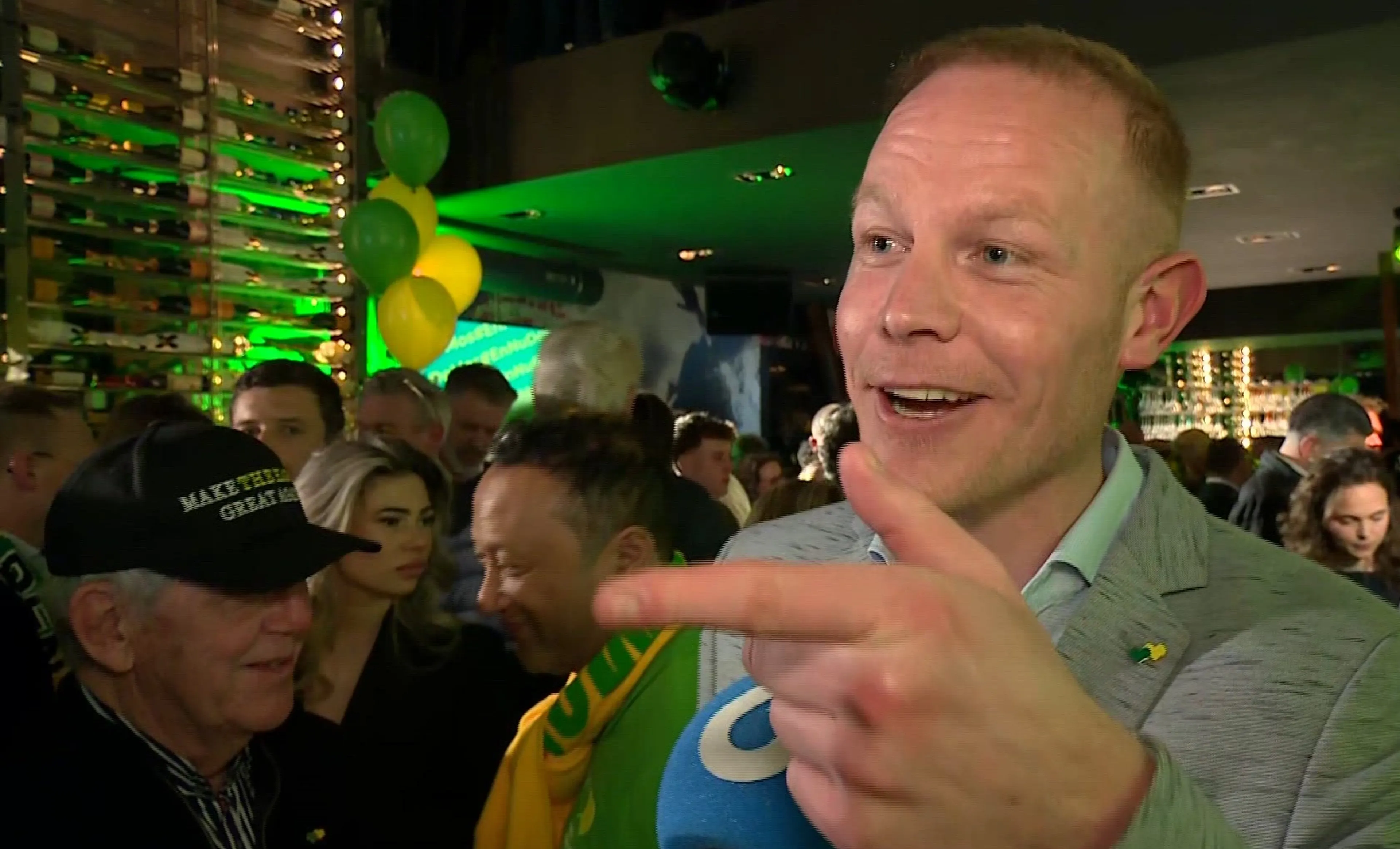 Oud-ADO'er Beugelsdijk ziet politiek steeds dichterbij komen: 'Ga er wel hard in'