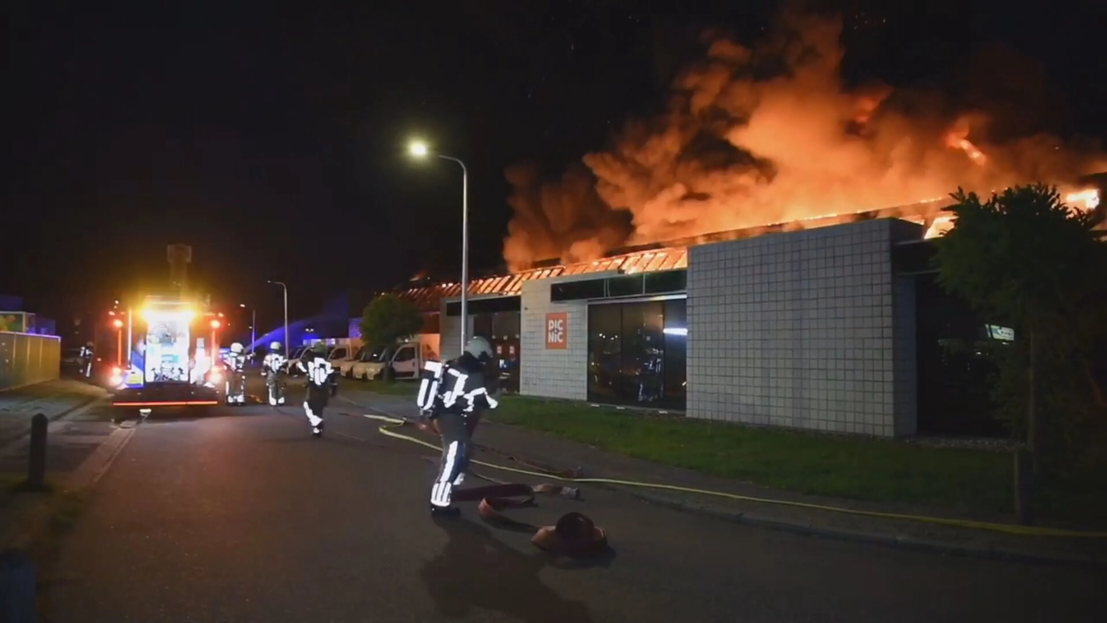Picnic annuleert ruim duizend bestellingen per week na grote brand