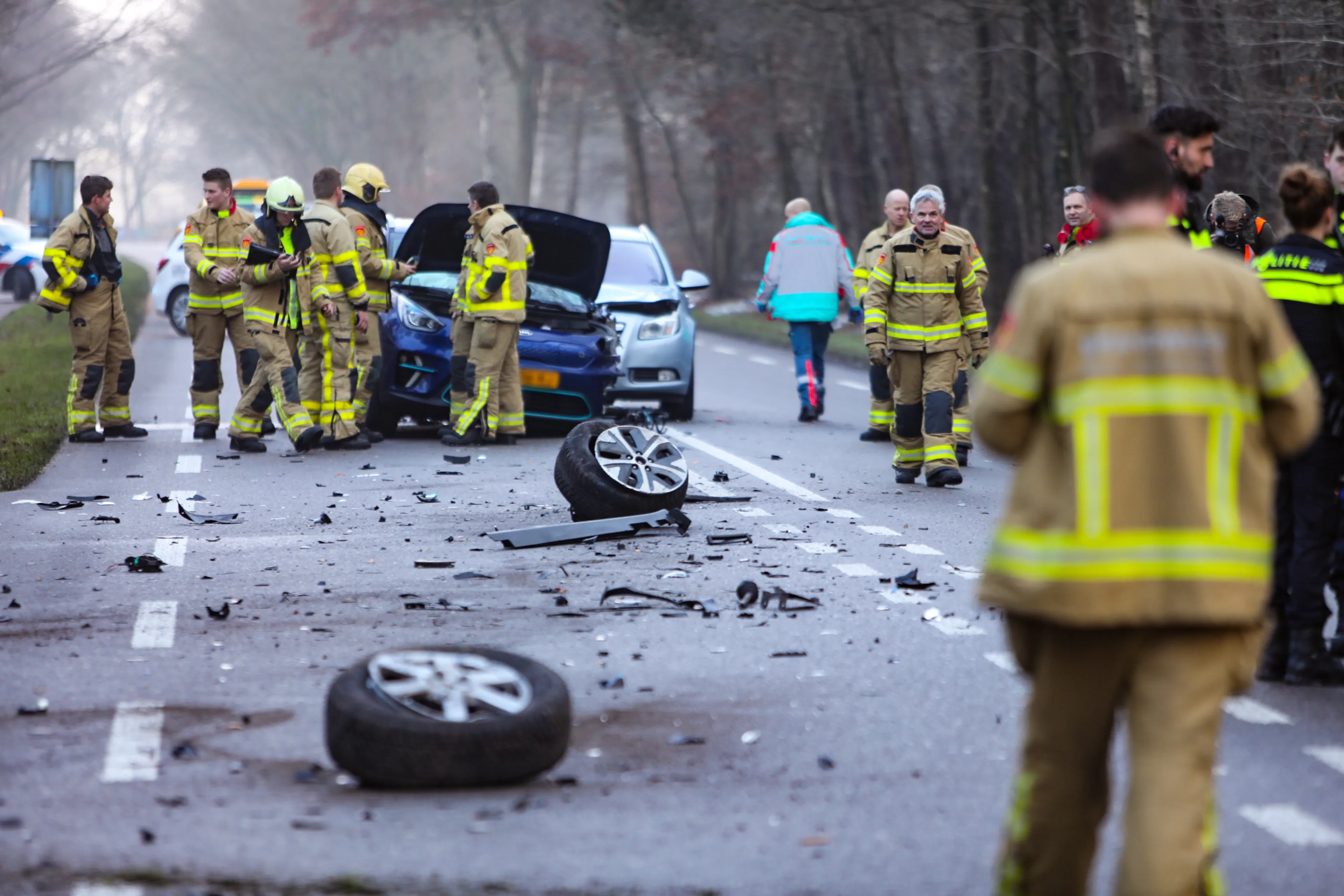Ravage op de N302 na ernstig ongeluk, meerdere gewonden gevallen