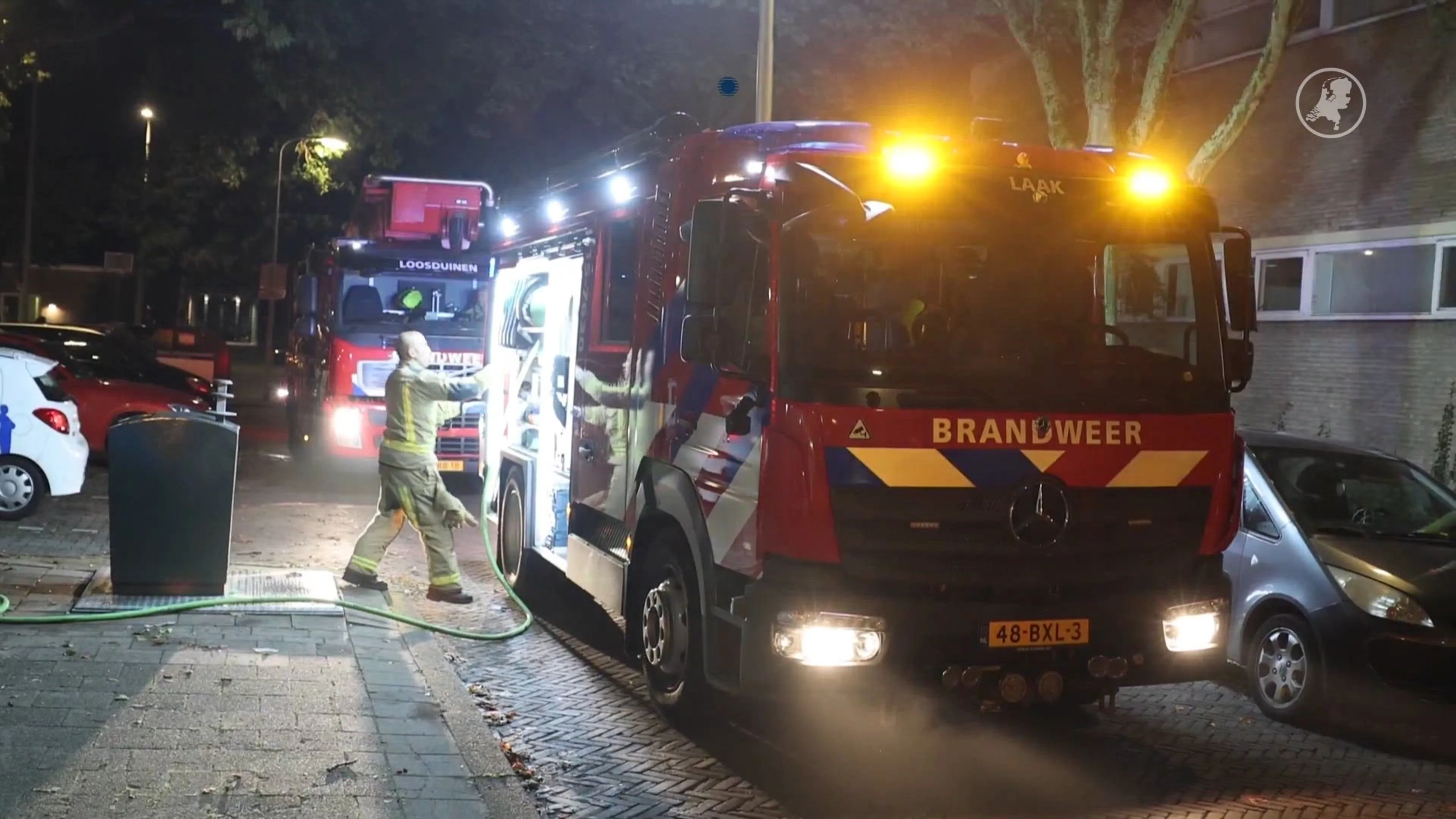 Fikse brand in Haagse snackbar: meerdere mensen nagekeken door ambulance