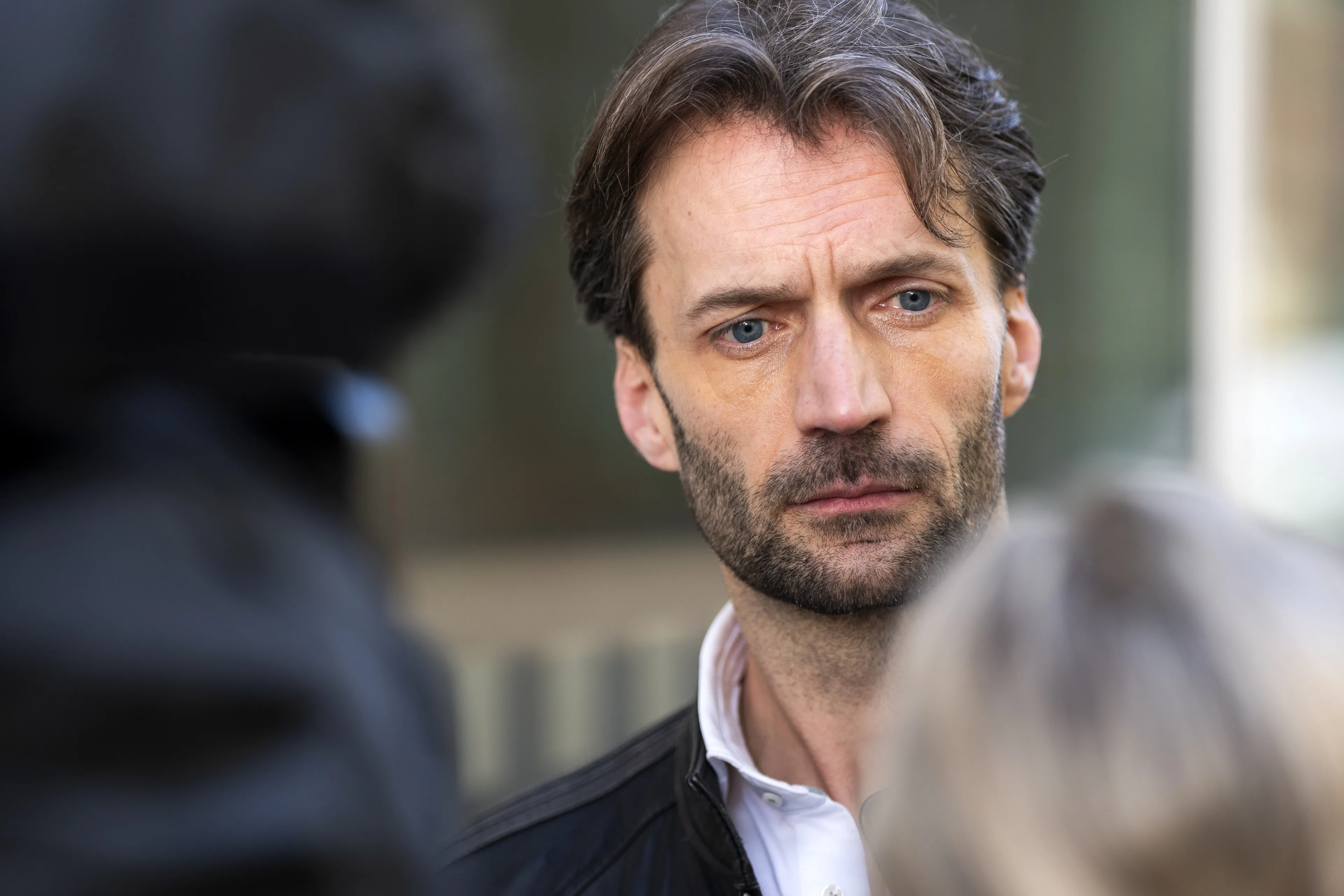 'Amerikaanse influencer schakelt Sébas Diekstra in na vermeende mishandeling'