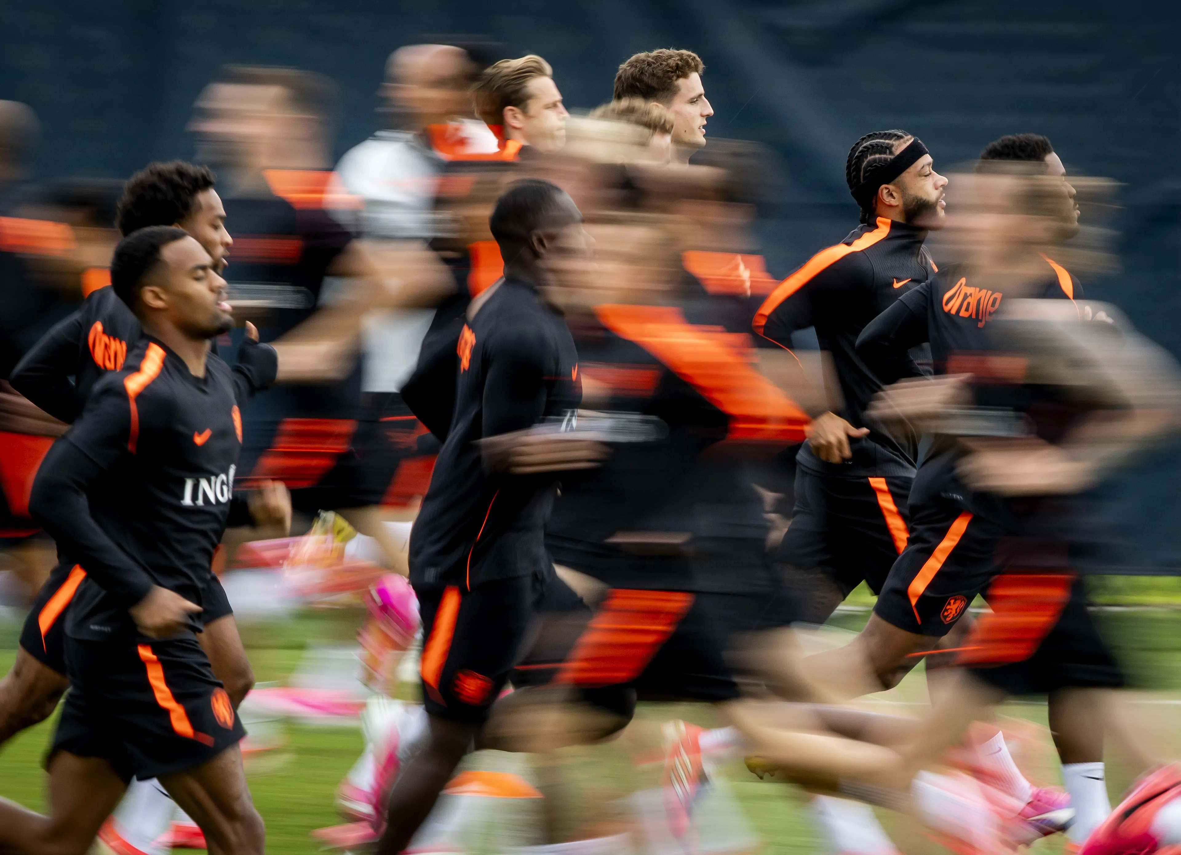 Fans verwachten winst Nederland tijdens WK-wedstrijd tegen Zweden