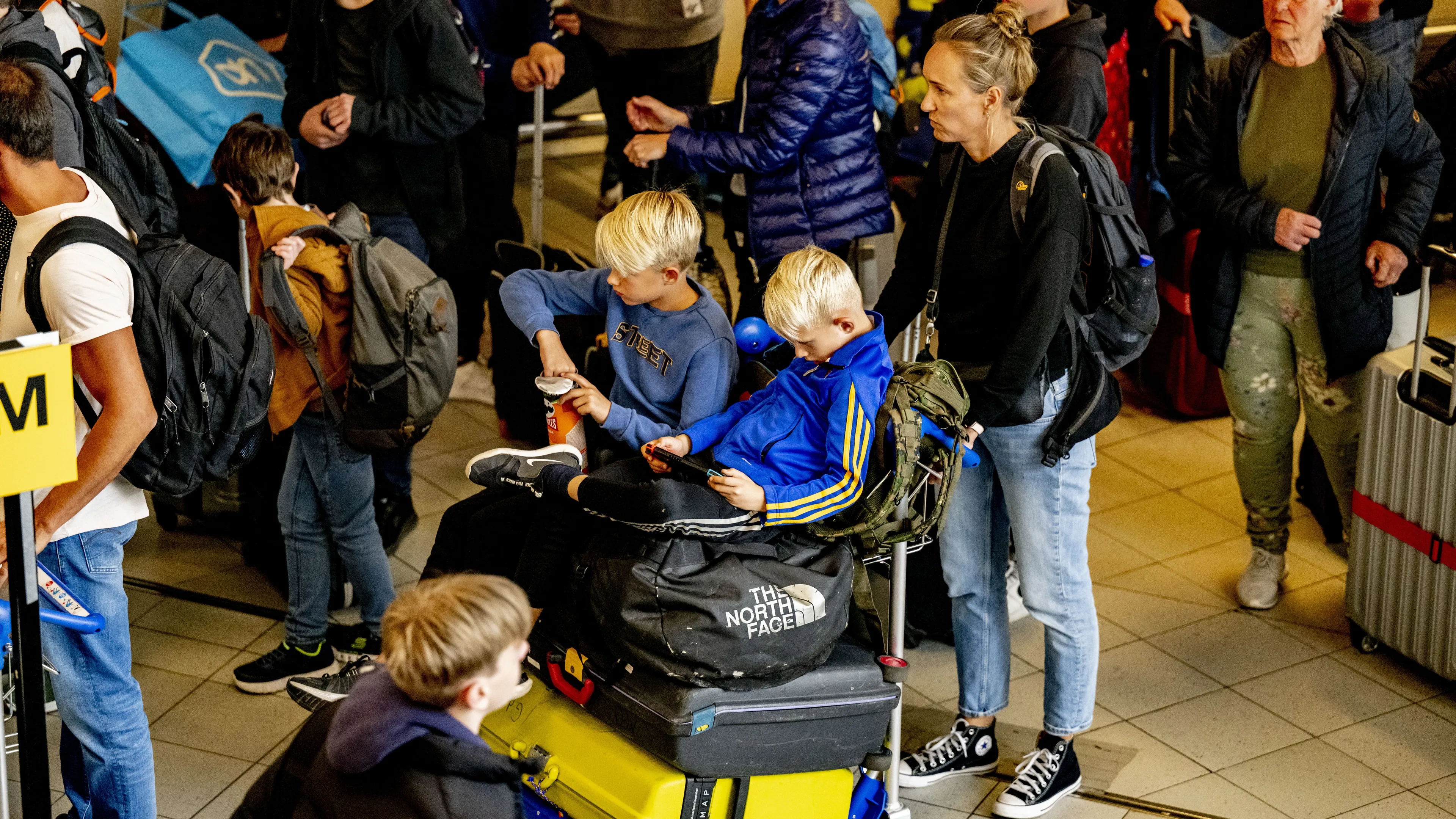 KLM doet gedupeerde reizigers omboekingsvoorstel na computerstoring
