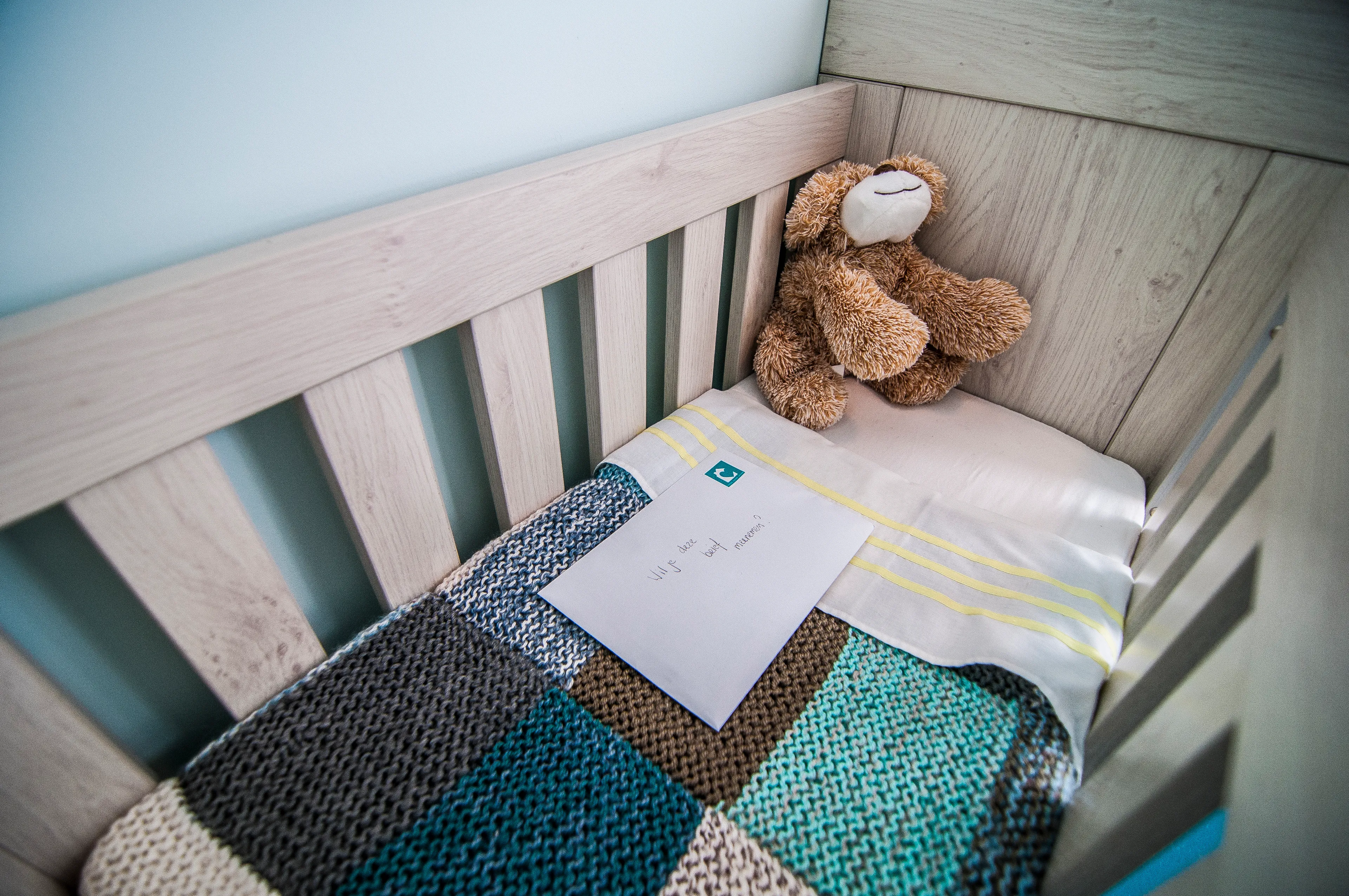 Kitty probeert 'containerbaby's' te voorkomen: 'Ouders zijn wanhopig'