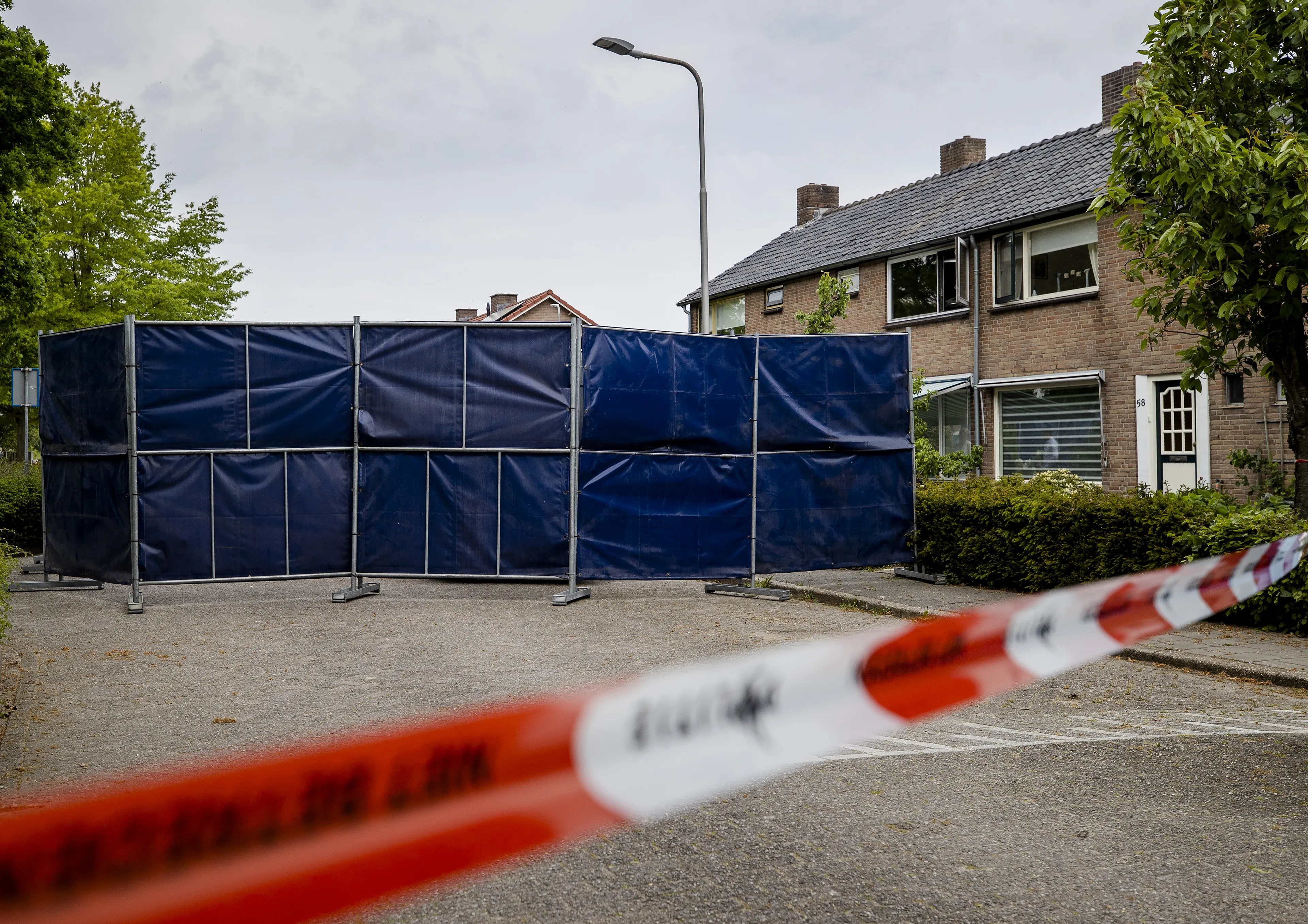 Verdachte van gezinsmoord Geldermalsen stond niet onder suïcidetoezicht