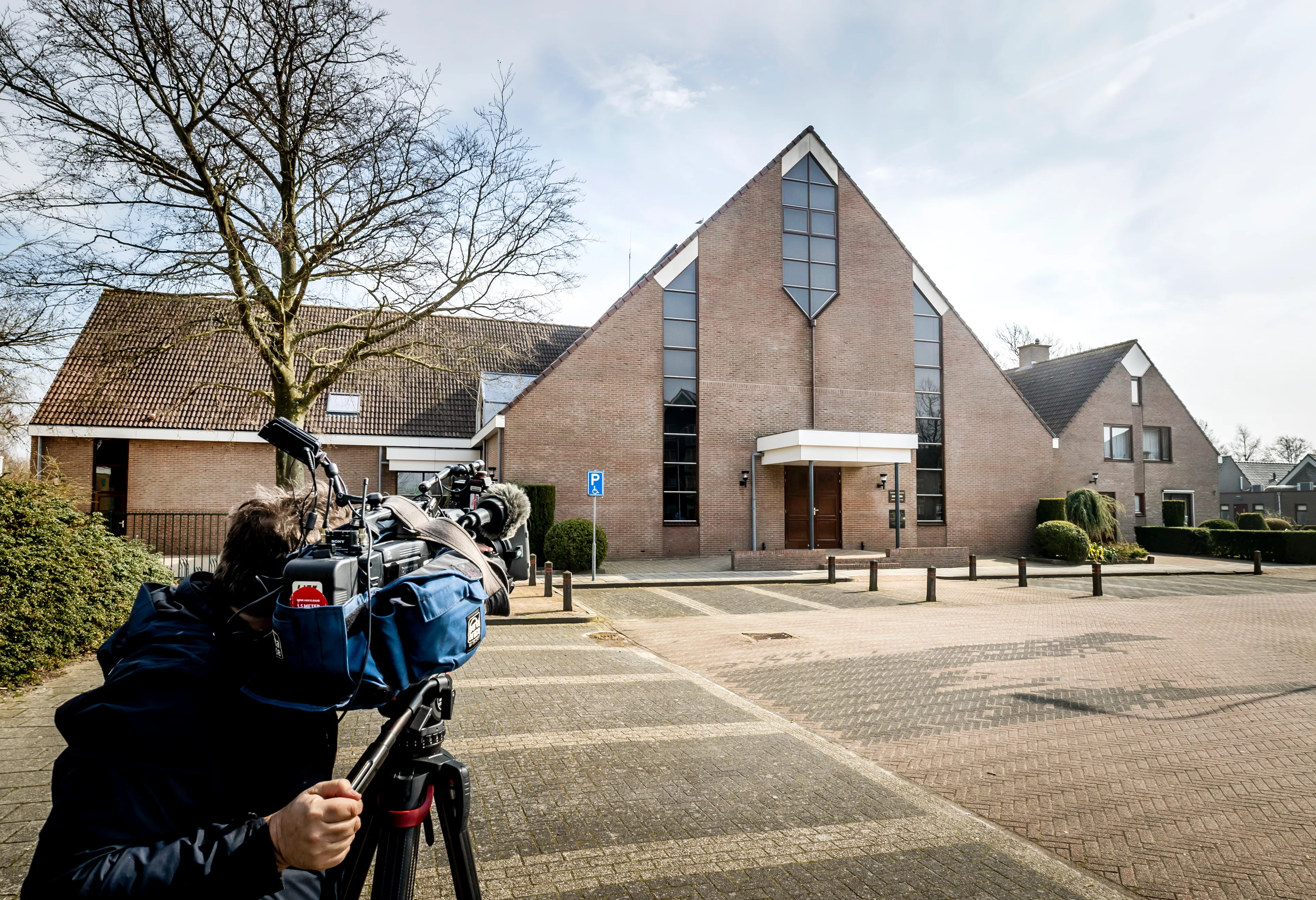 Urker broers bestraft voor geweld tegen PowNed-journalist