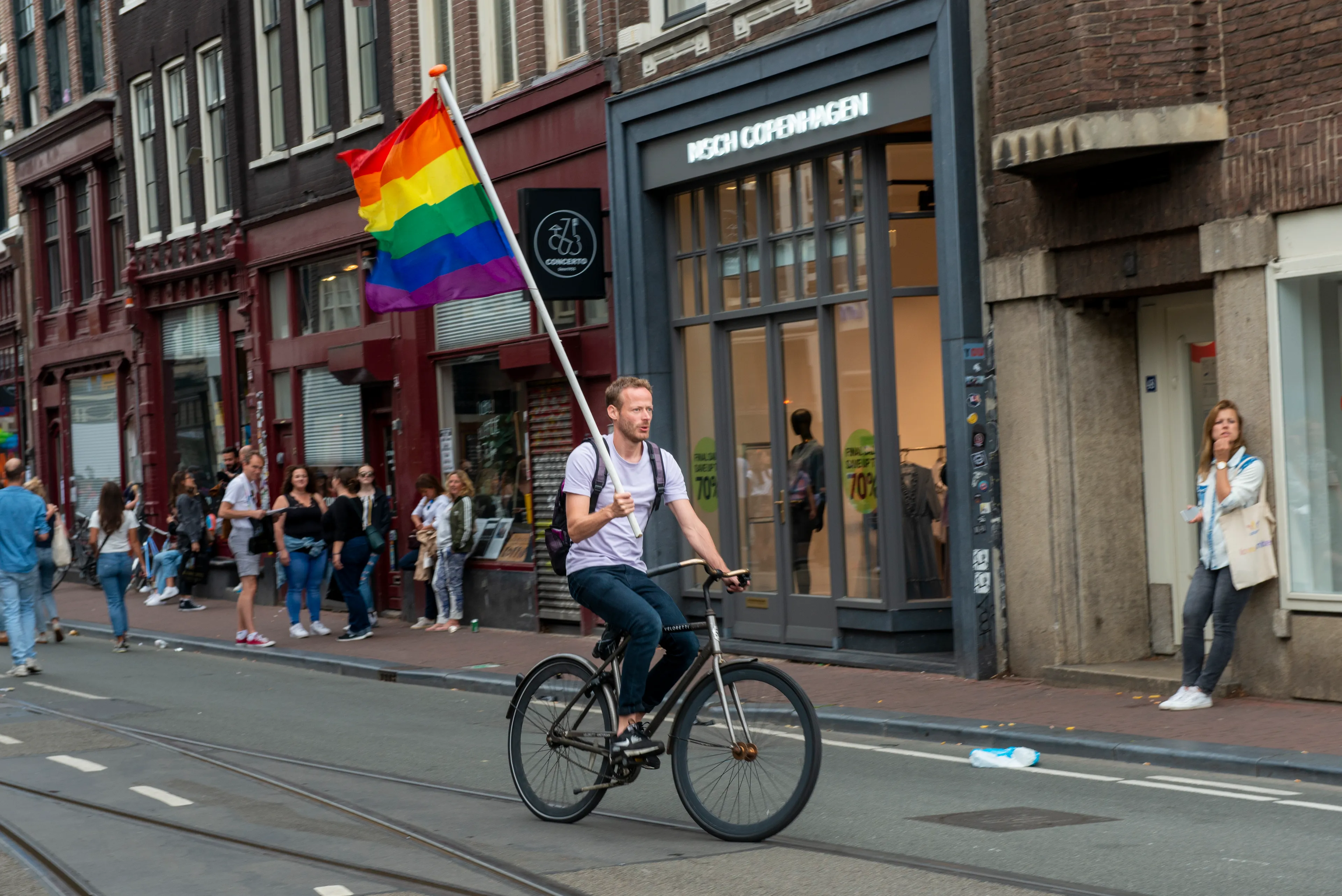 Vijf procent van moeders heeft moeite met coming-out kind: 'Verwachtingen voor de toekomst bijstellen'