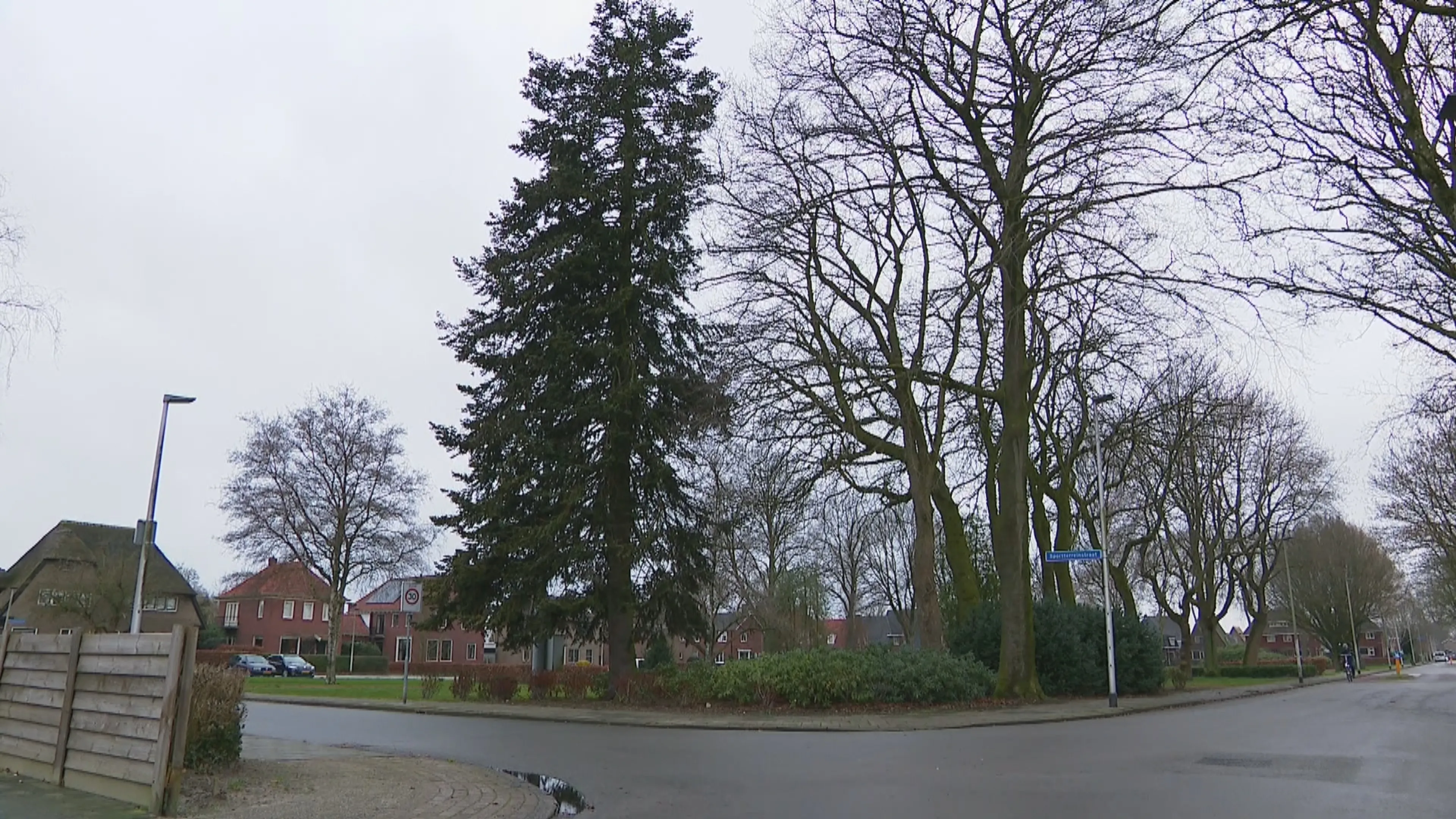 Buurt reageert geschokt op steekpartij Stadskanaal: 'We hoorden ineens een noodkreet'