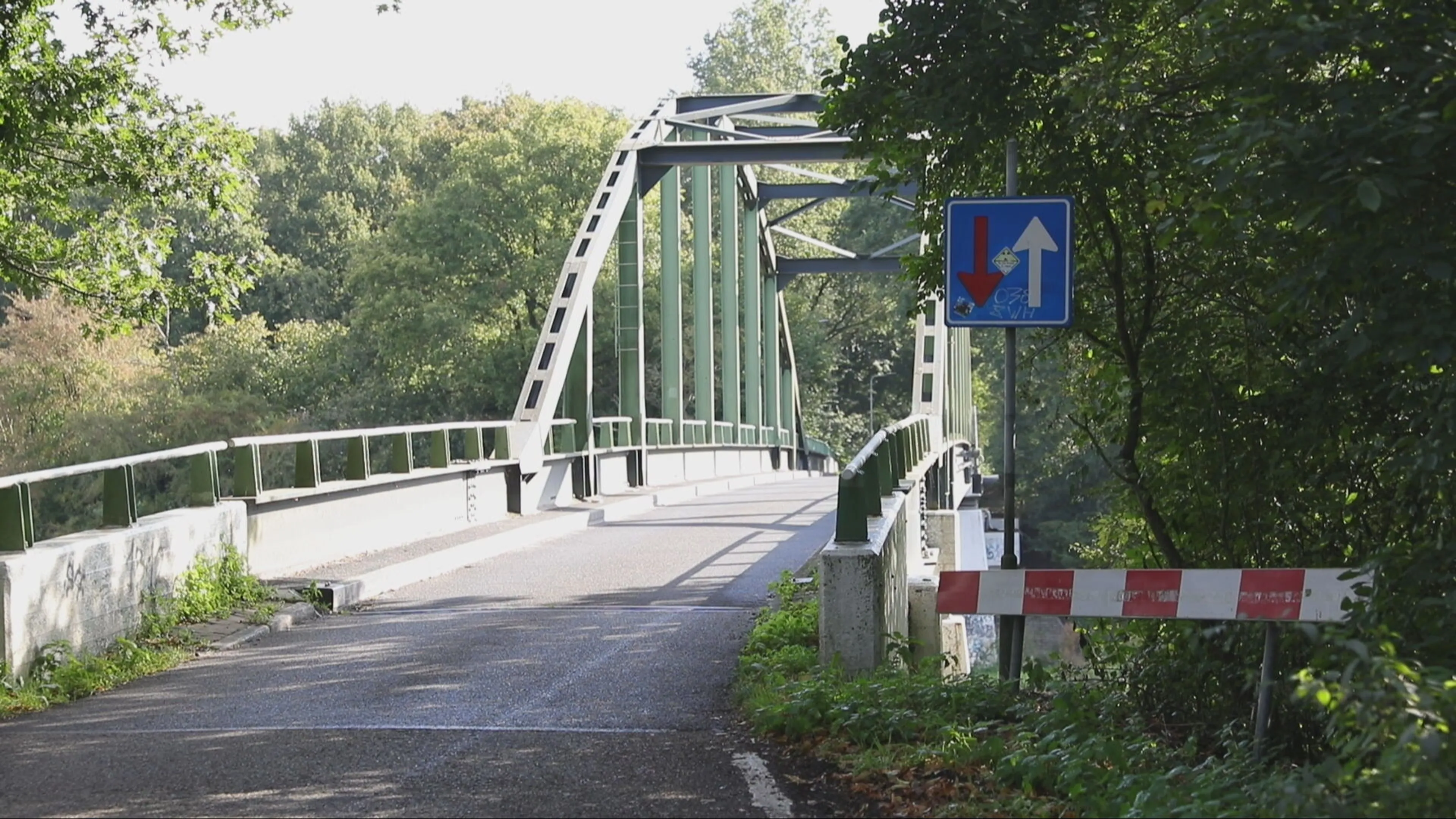 'Mogelijk kinderlokker actief in Almelo: twee kinderen betrokken bij zedenincident'