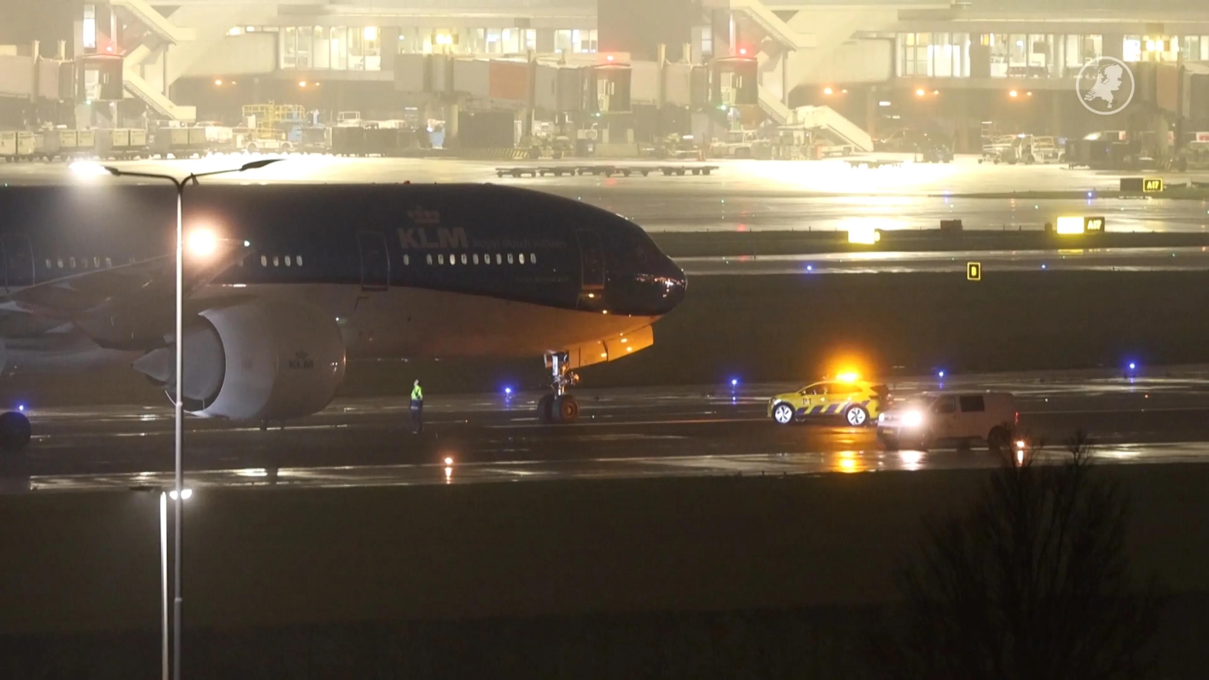 Twee KLM-vliegtuigen teruggekeerd naar Schiphol vanwege technische problemen