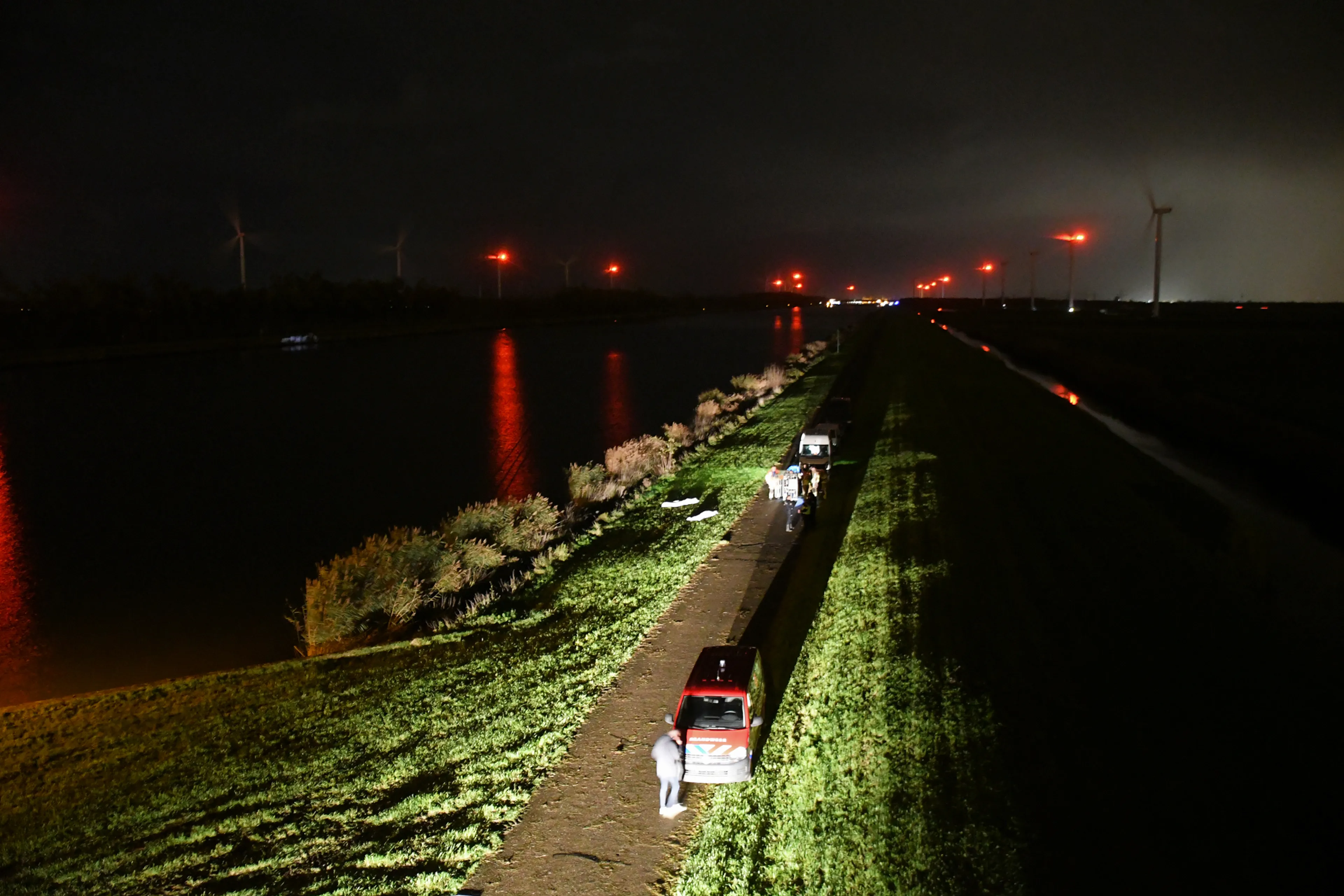 Twee doden gevonden in kanaal nabij Zeeuwse Rilland
