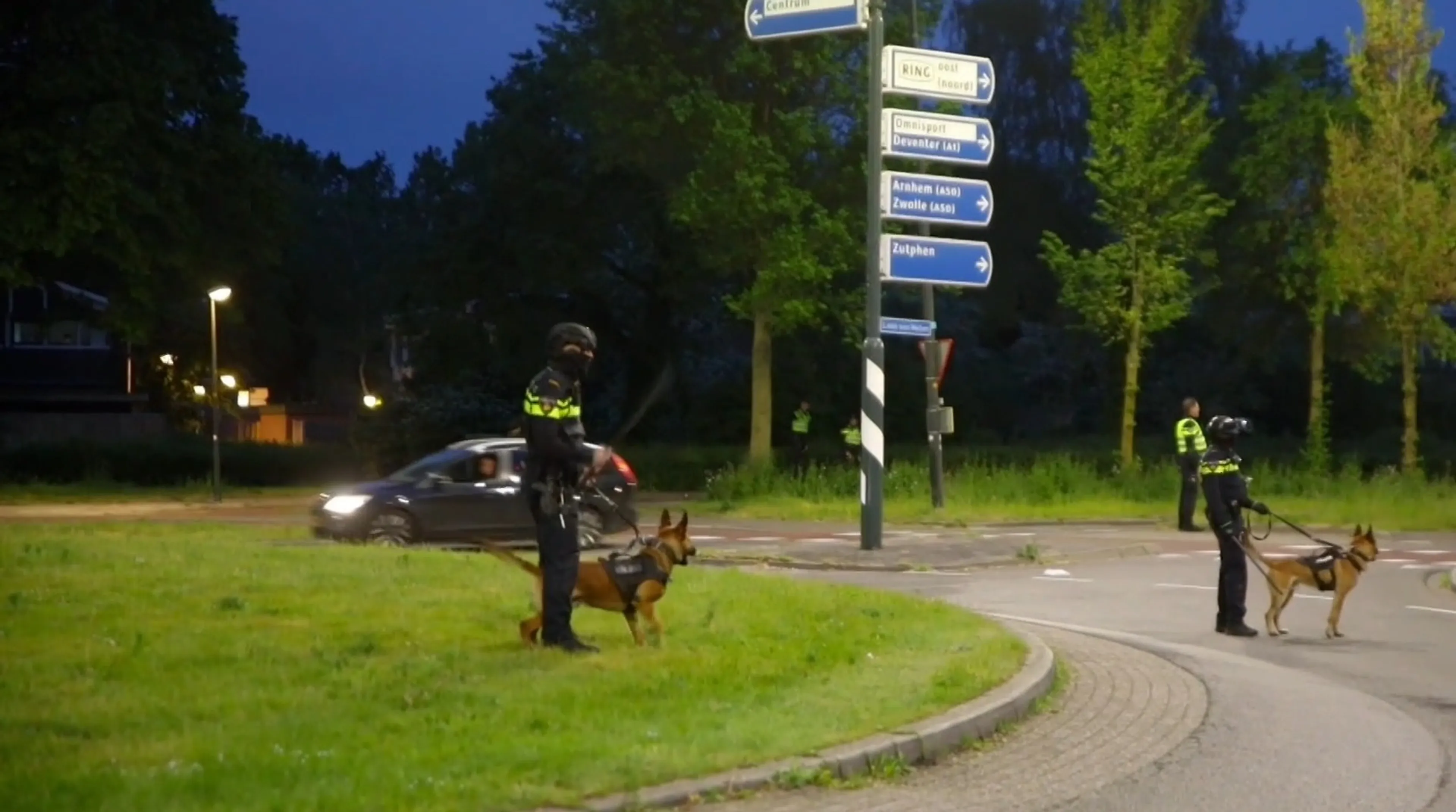 Opnieuw aanhoudingen bij protest tegen noodopvang in Apeldoorn
