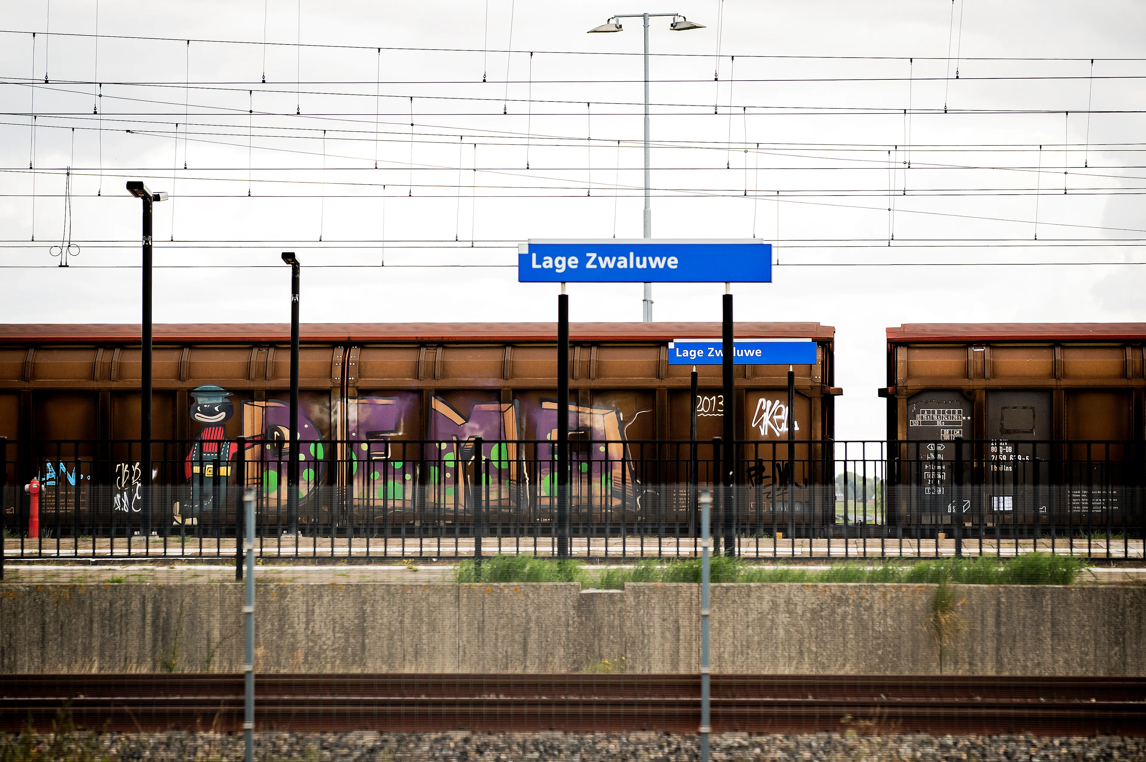 Dit is het lelijkste treinstation van Nederland (en het mooiste)