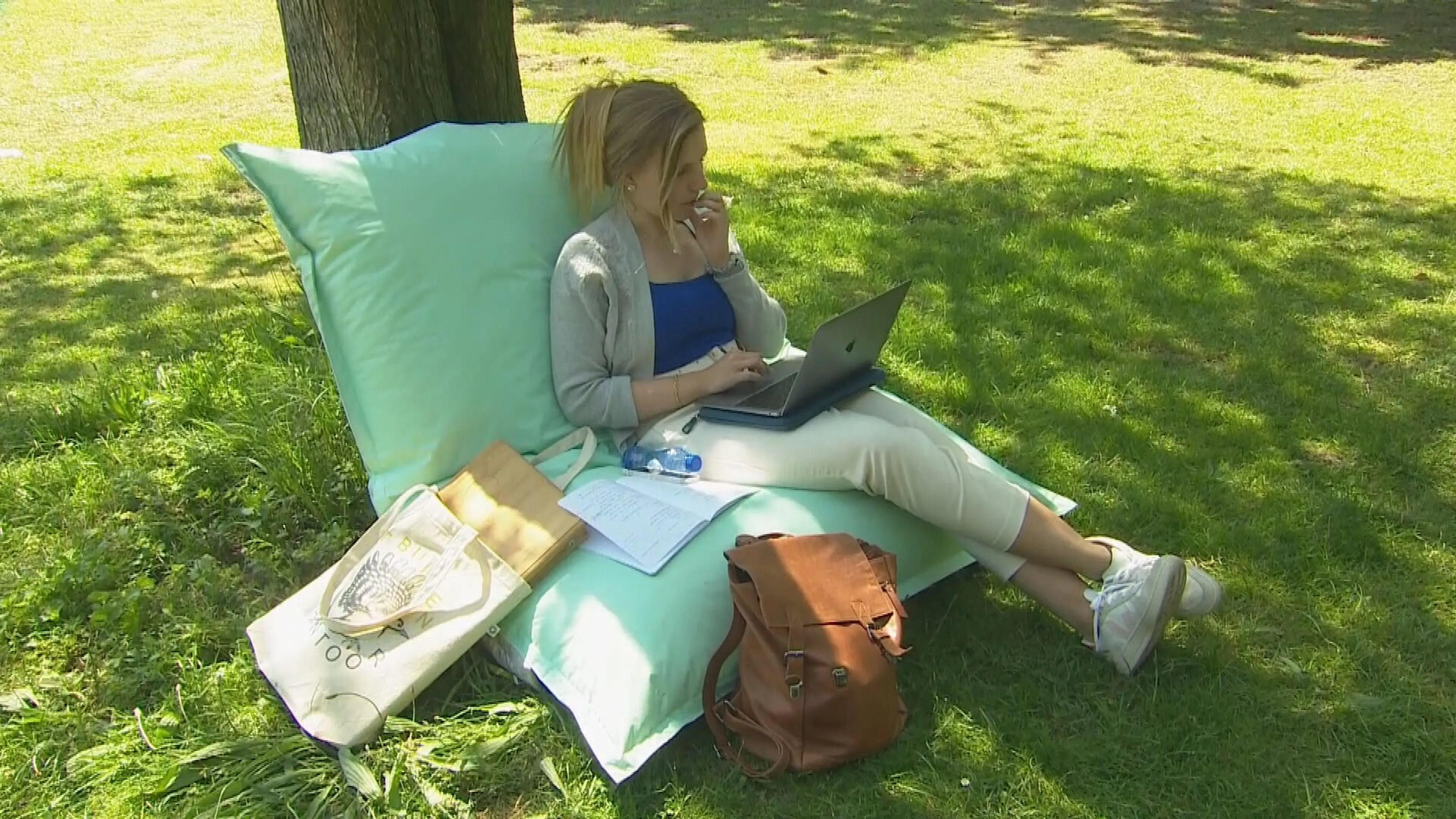 In de buitenlucht werken op Outdoor Office Day: 'Fris in de natuur'