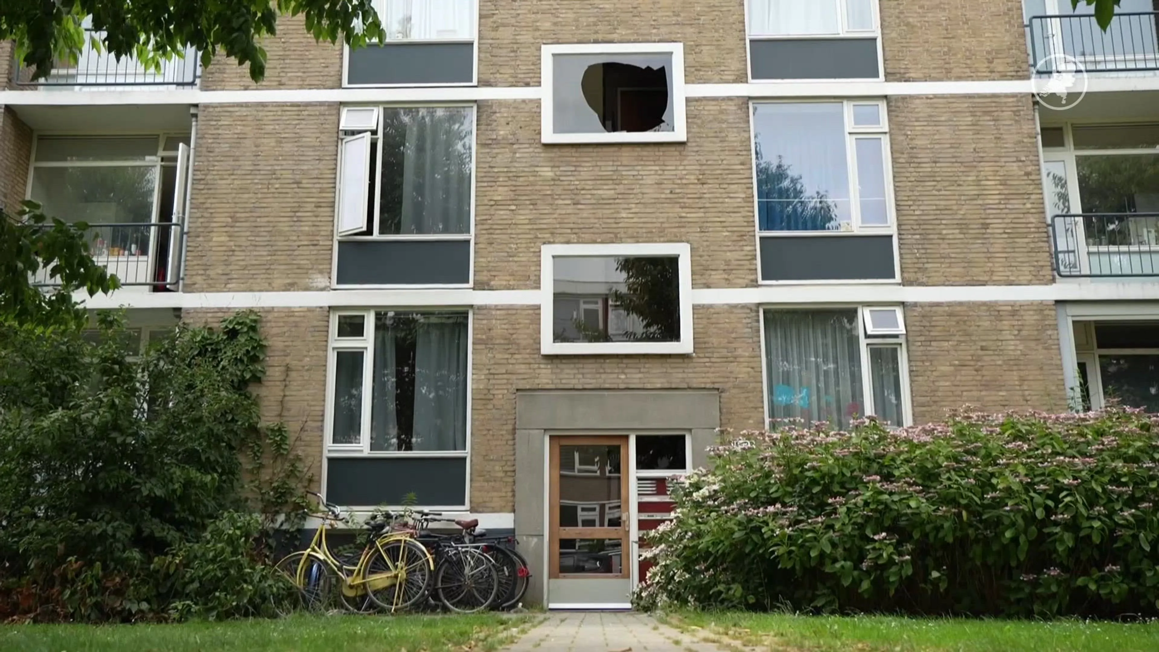 Uitdaging loopt fout af: jongen (16) stort meters naar beneden