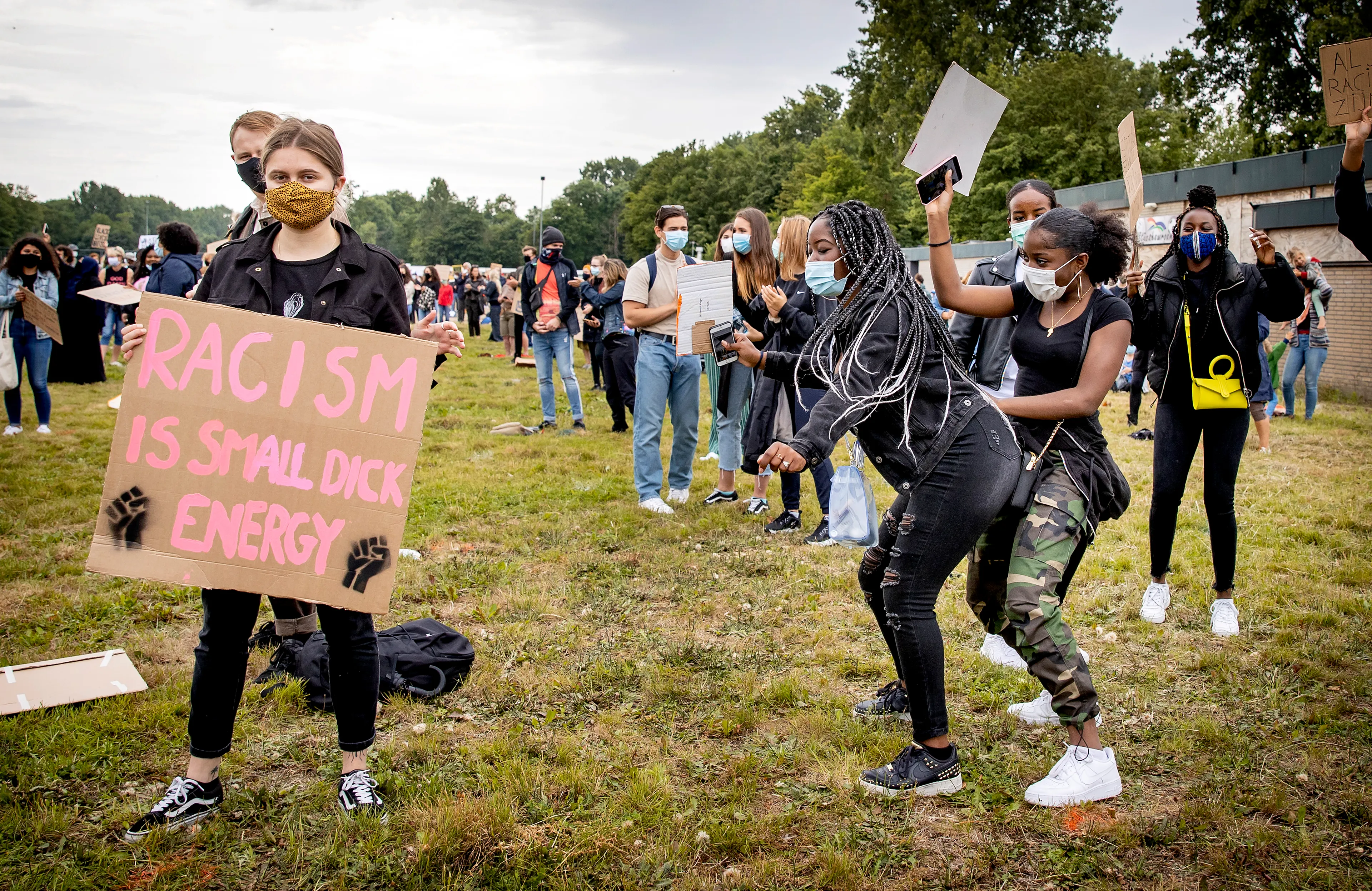 Demonstraties blijven doorgaan als het aan Jerry Afriyie ligt: 'Politiek moet stappen nemen'
