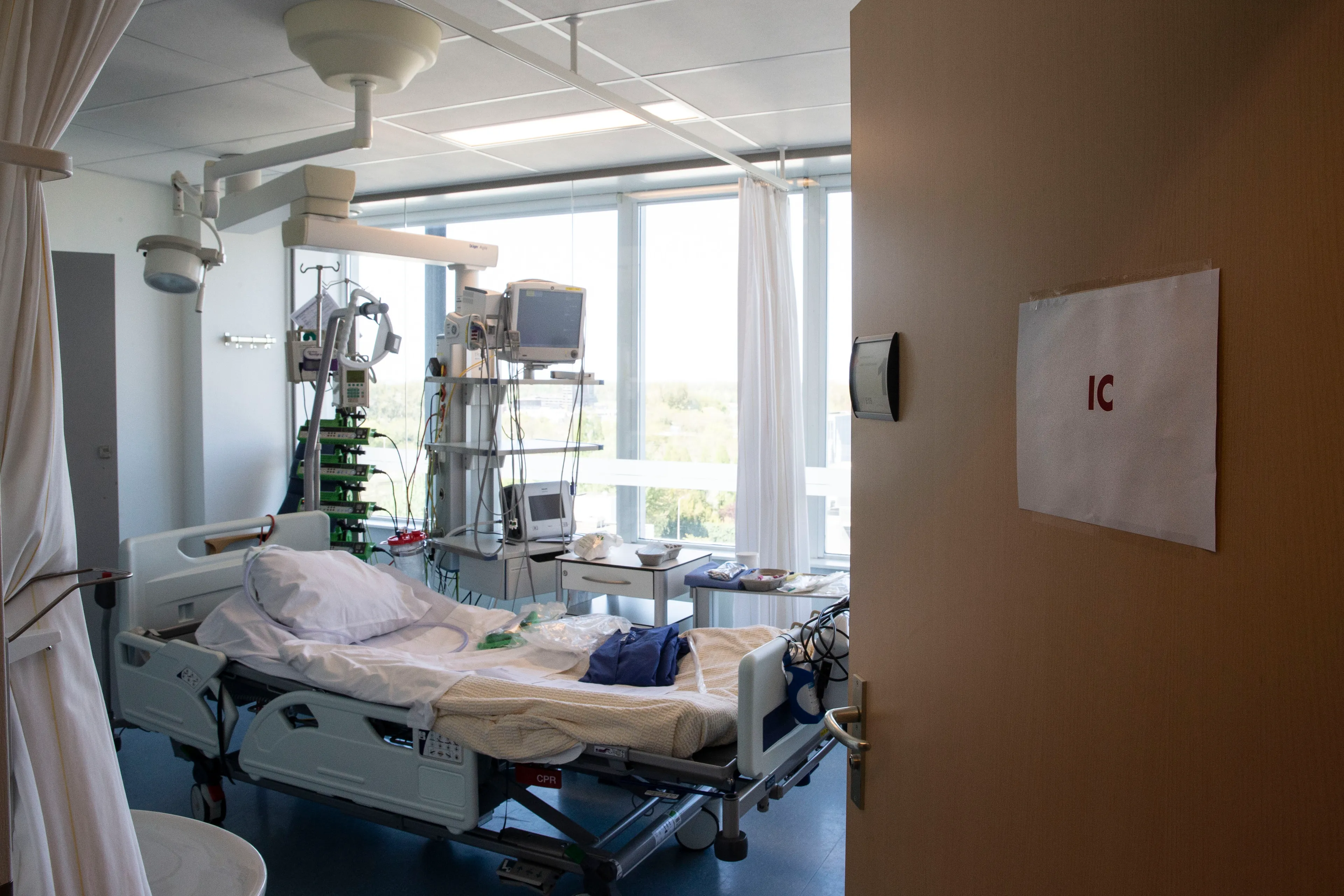 94 nieuwe coronadoden, aantal ziekenhuisopnames gestegen met 97