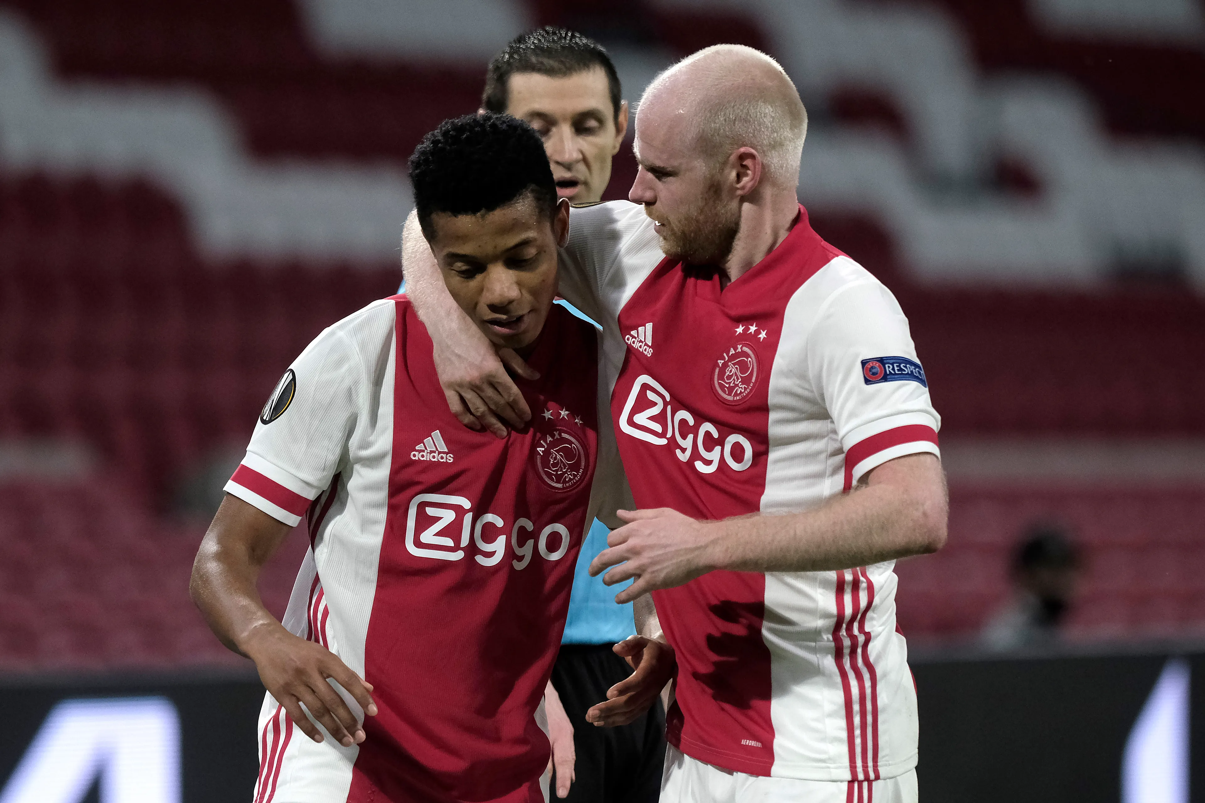 Ajax stoot door naar achtste finale Europa League, PSV uitgeschakeld