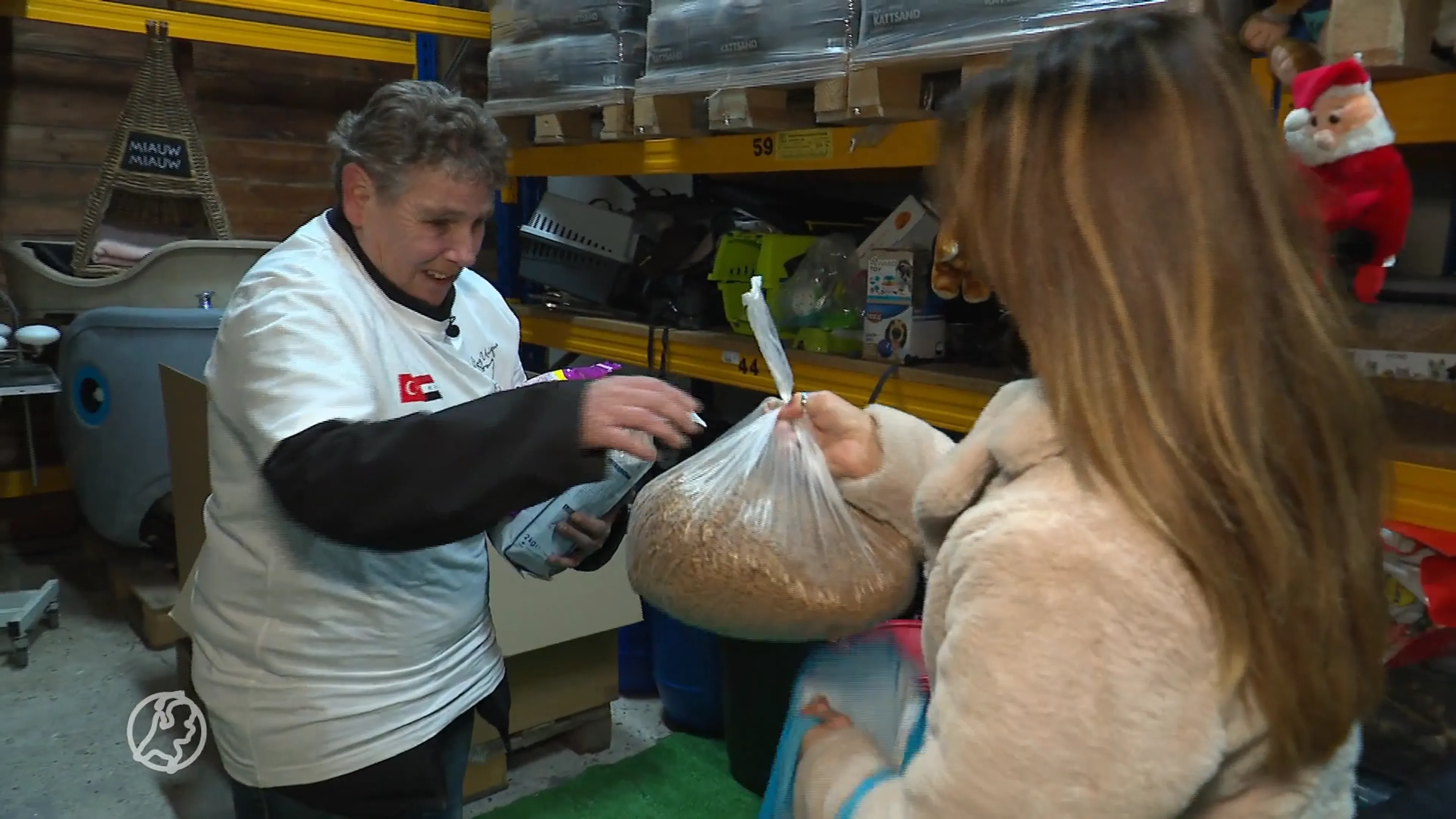 Duizenden kilo's dierenvoeding naar Turkije, want 'de dieren worden vergeten'