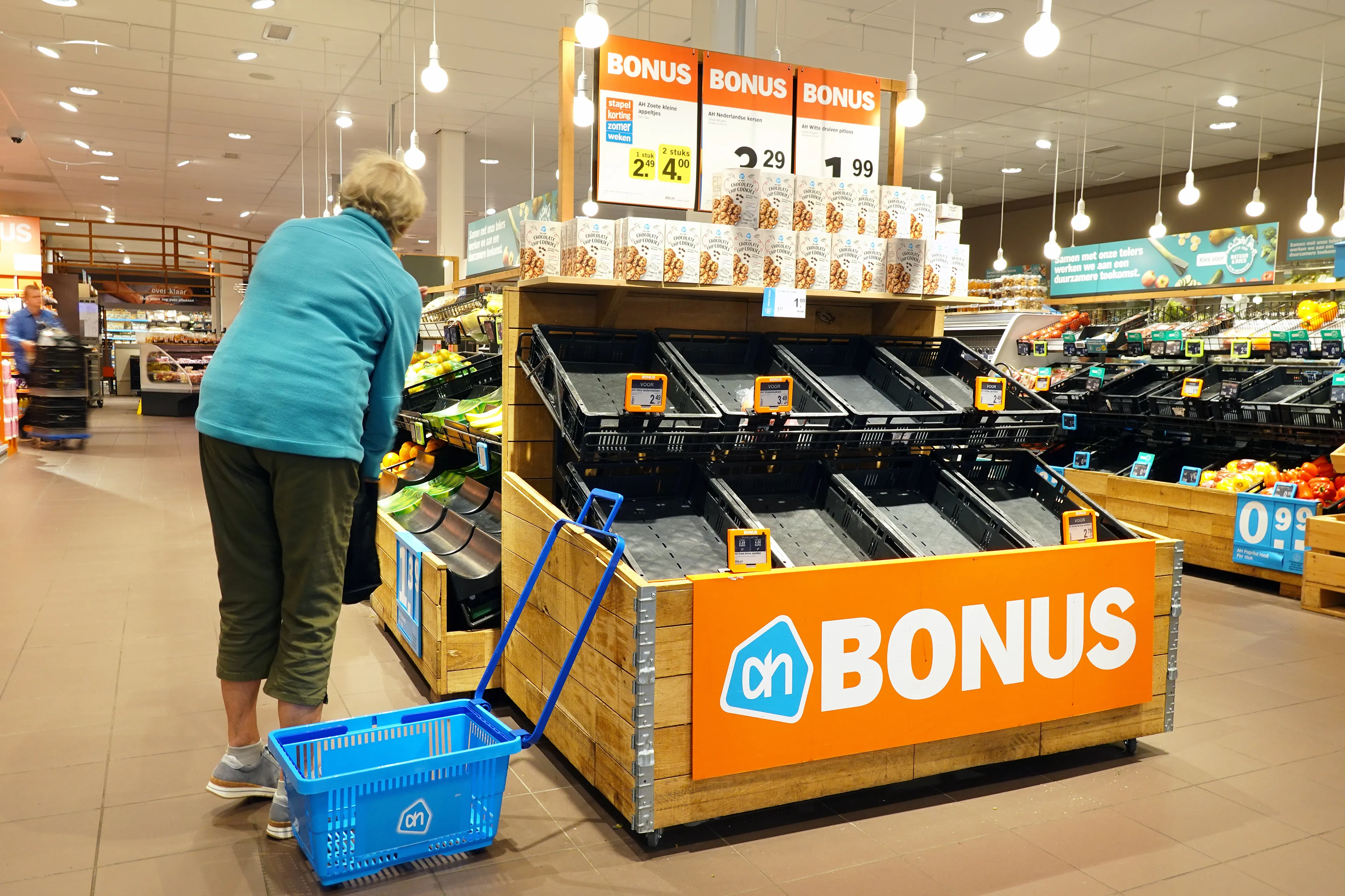 Mogelijk lege schappen bij Albert Heijn, personeel distributiecentra gaat dagenlang staken