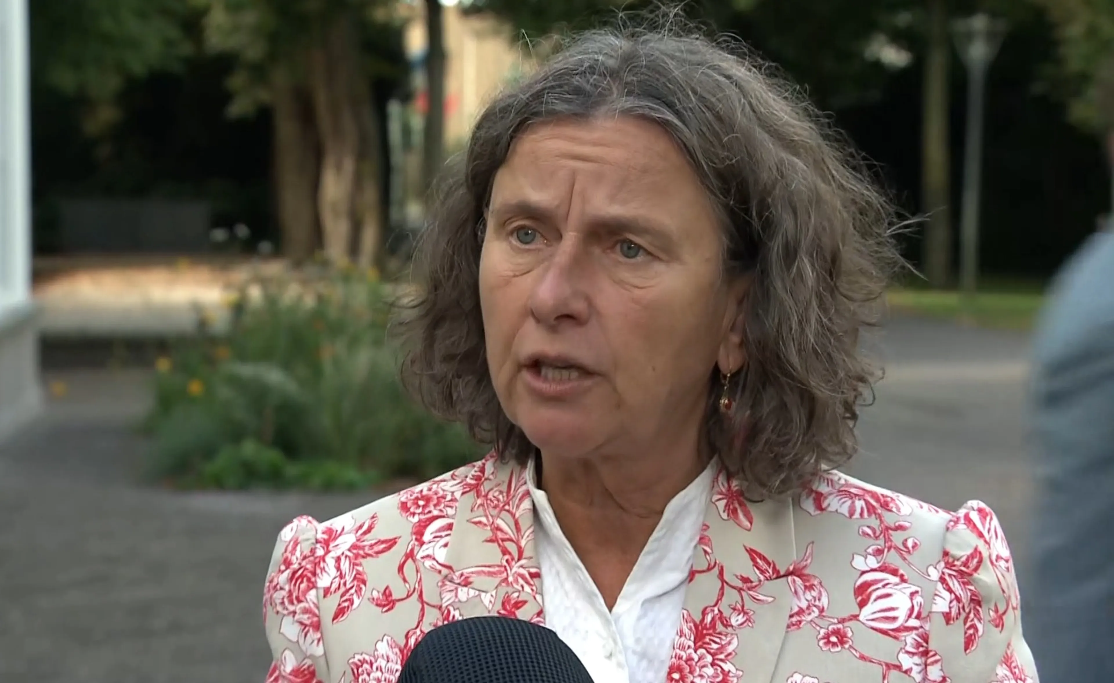 Minister Faber: 'Nederland heeft een asielcrisis, alles zit bomvol'
