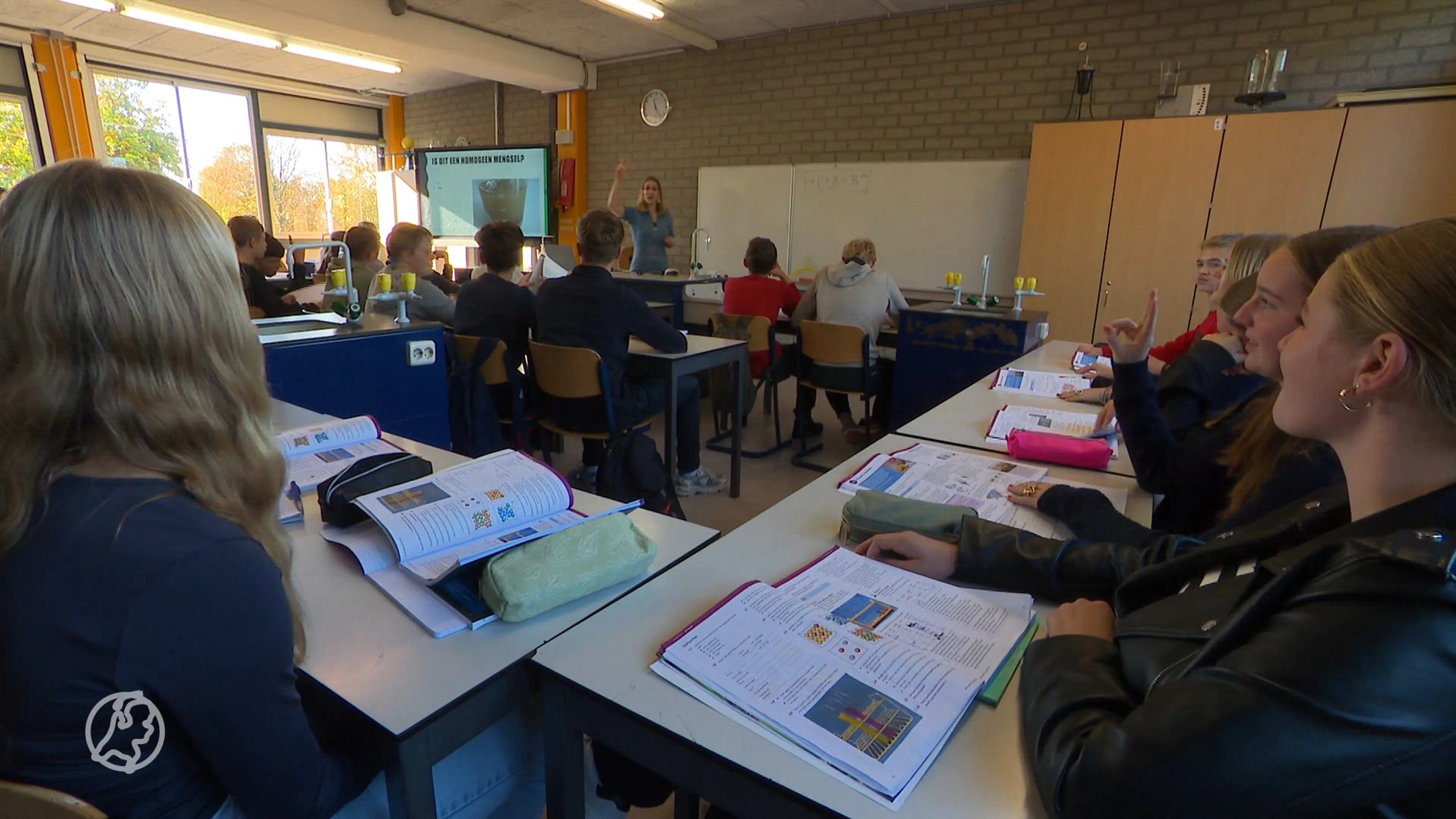 Docenten in actie: 'Snijden in bètavakken funest voor Nederland'